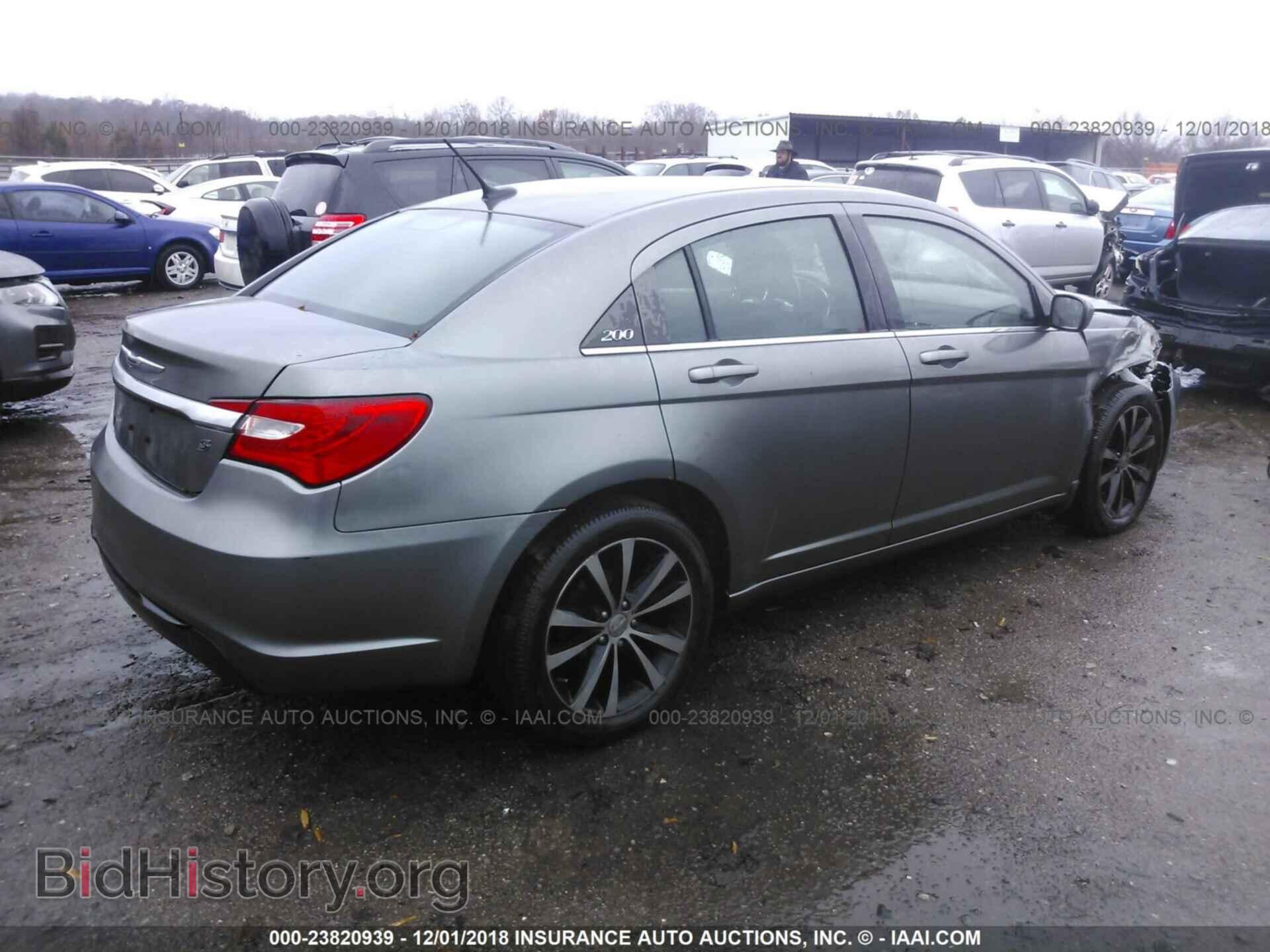 2013 CHRYSLER 200 - VIN: 1C3CCBBB0DN574691 - Фото 4