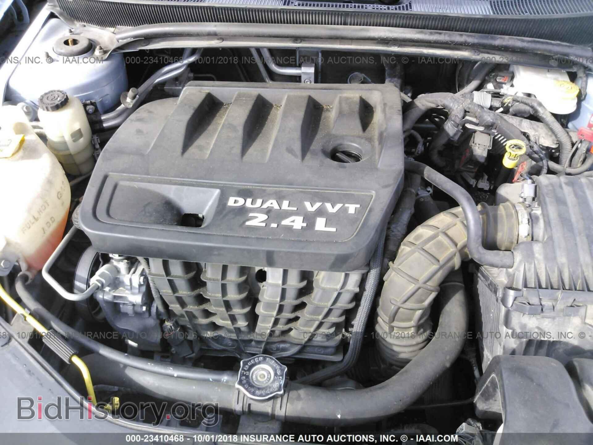 2013 CHRYSLER 200 - VIN: 1C3CCBAB8DN697852 - Фото 10