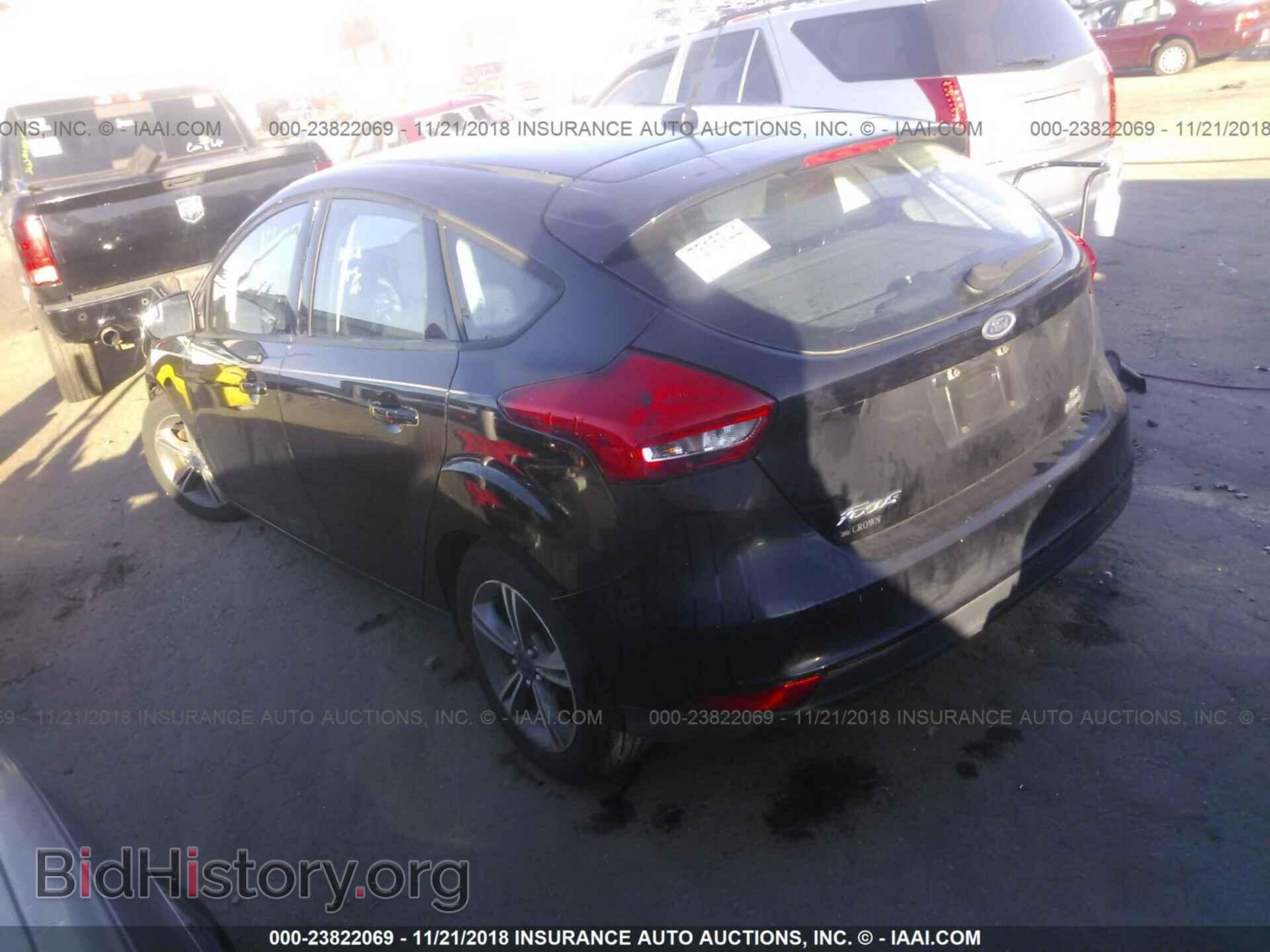 2016 Ford Focus - VIN: 1FADP3KE7GL201092 - Фото 3