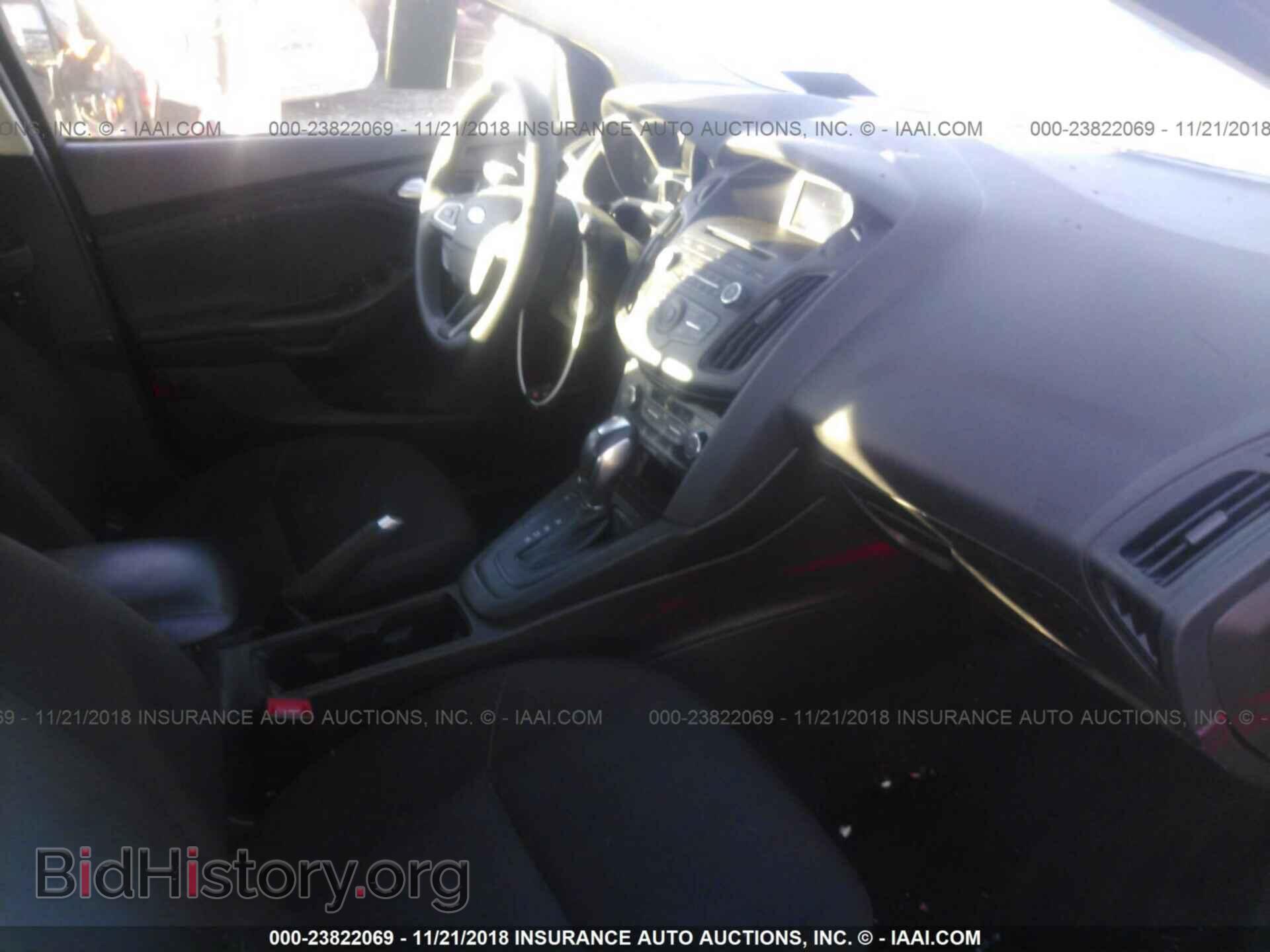 2016 Ford Focus - VIN: 1FADP3KE7GL201092 - Фото 5