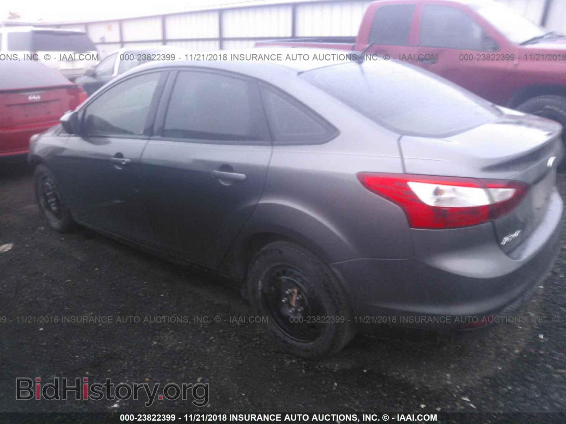 2012 Ford Focus - VIN: 1FAHP3F2XCL290670 - Фото 3