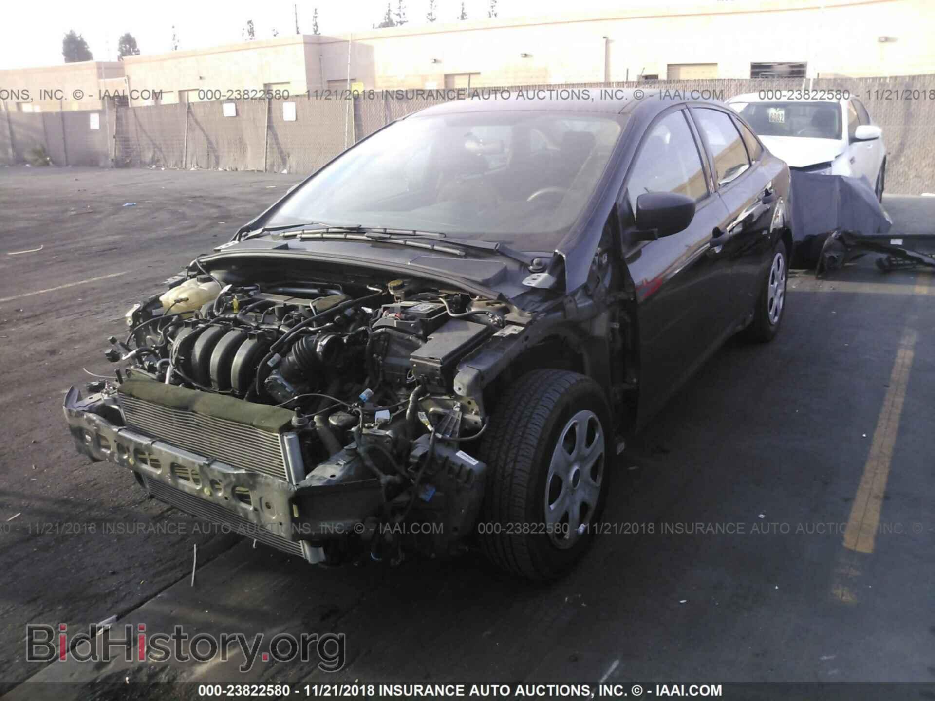 2015 Ford Focus - VIN: 1FADP3E2XFL281262 - Фото 2