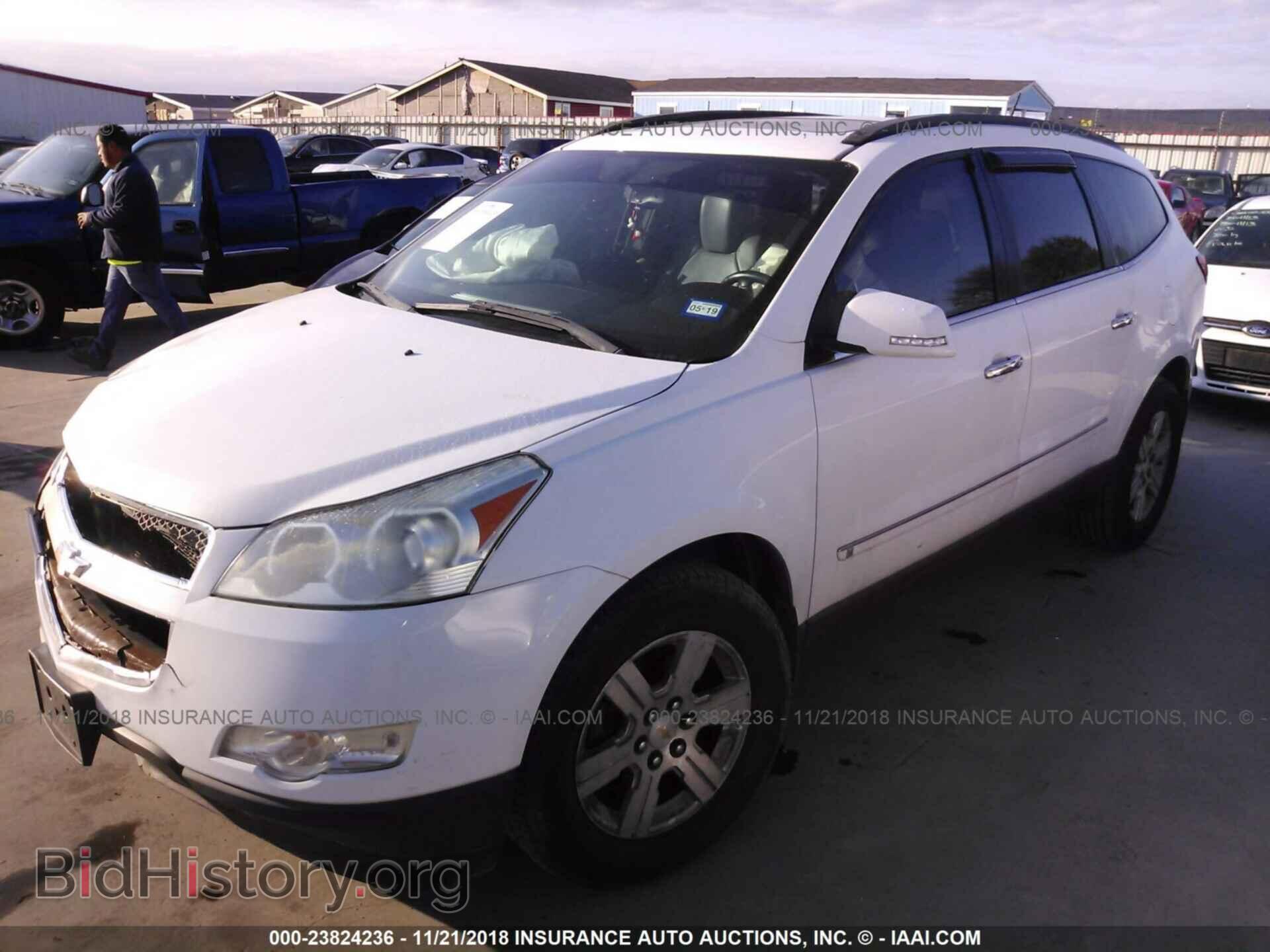 2009 CHEVROLET TRAVERSE - VIN: 1GNER33D49S109100 - Фото 2