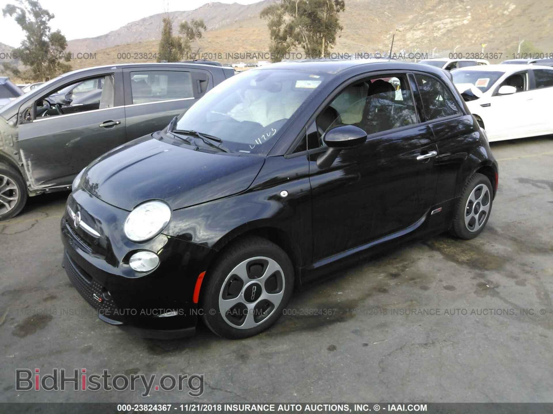 2017 FIAT 500 - VIN: 3C3CFFGE4HT643633 - Фото 2
