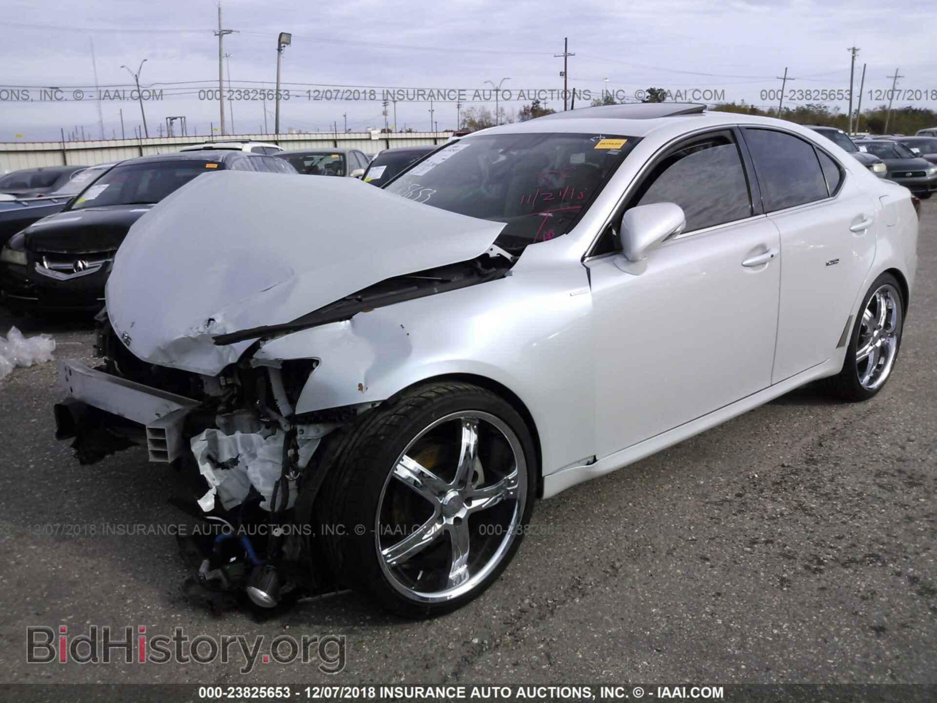 2011 Lexus Is - VIN: JTHBF5C27B5138608 - Фото 2