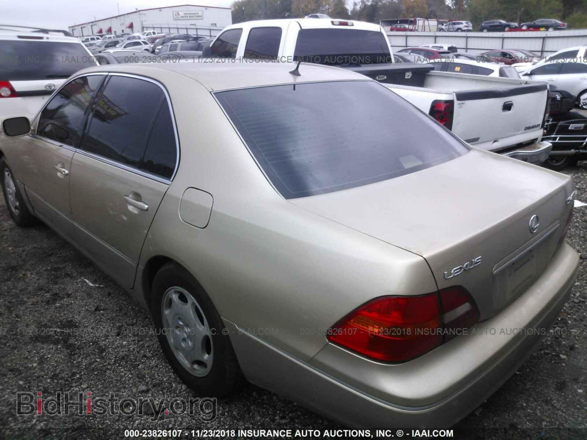 2001 LEXUS LS - VIN: JTHBN30F810003583 - Photo 3