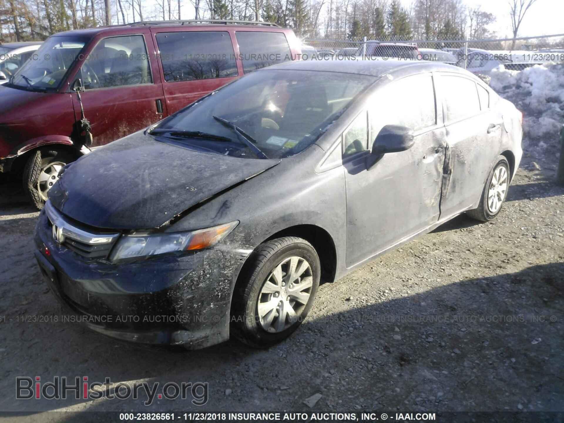 2012 Honda Civic - VIN: 2HGFB2F56CH609985 - Photo 2