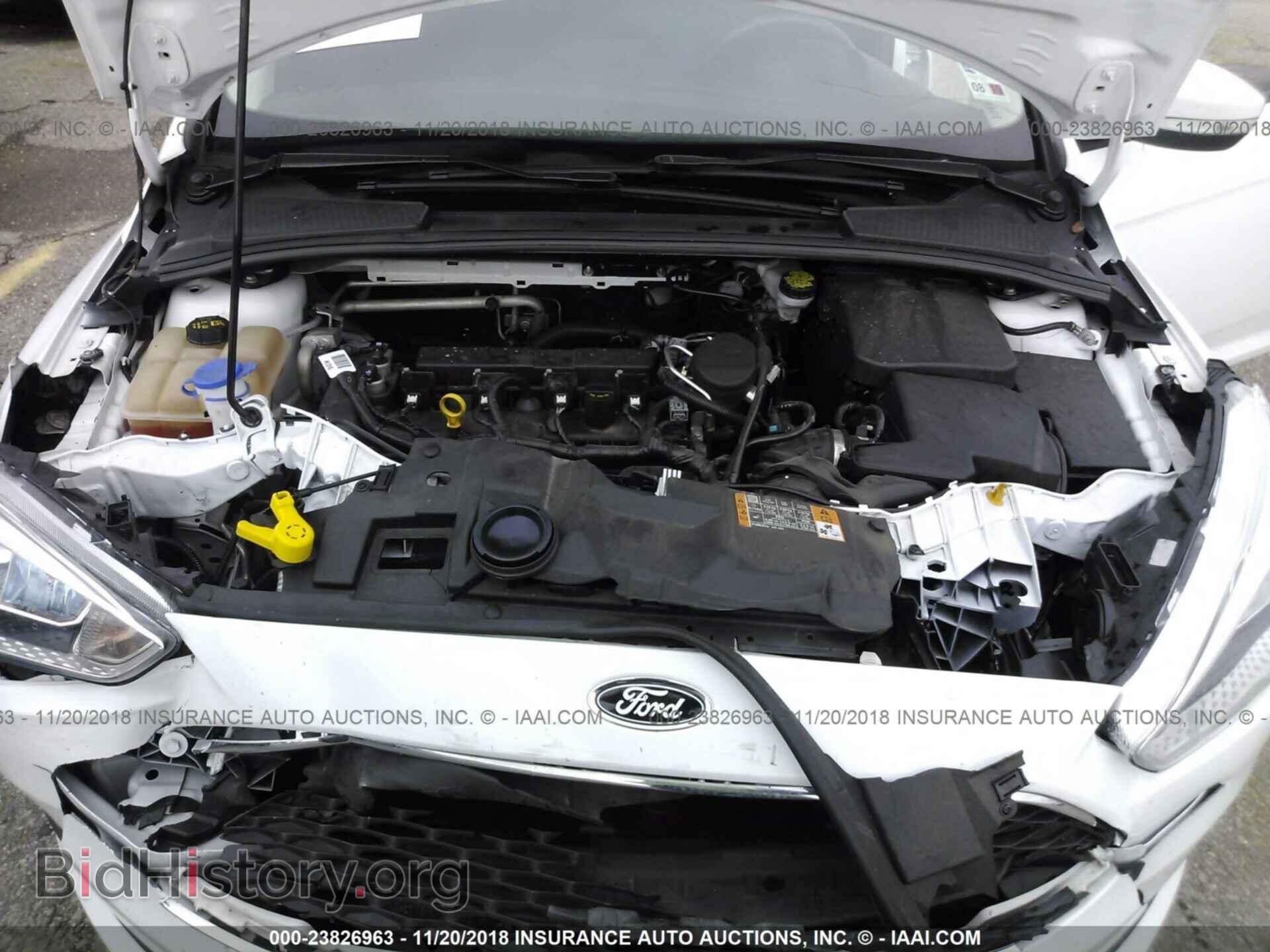 2016 Ford Focus - VIN: 1FADP3K2XGL230950 - Фото 10