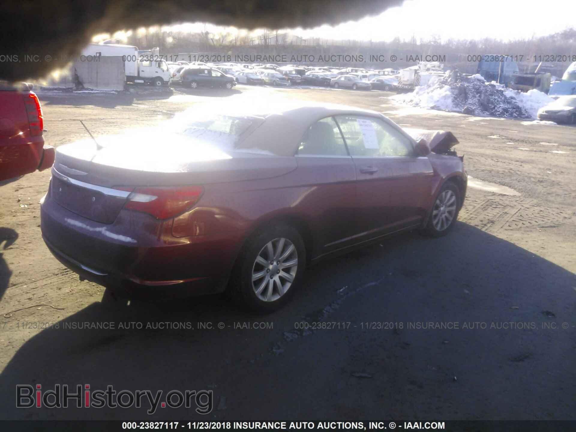 2013 Chrysler 200 - VIN: 1C3BCBEB8DN511510 - Photo 4