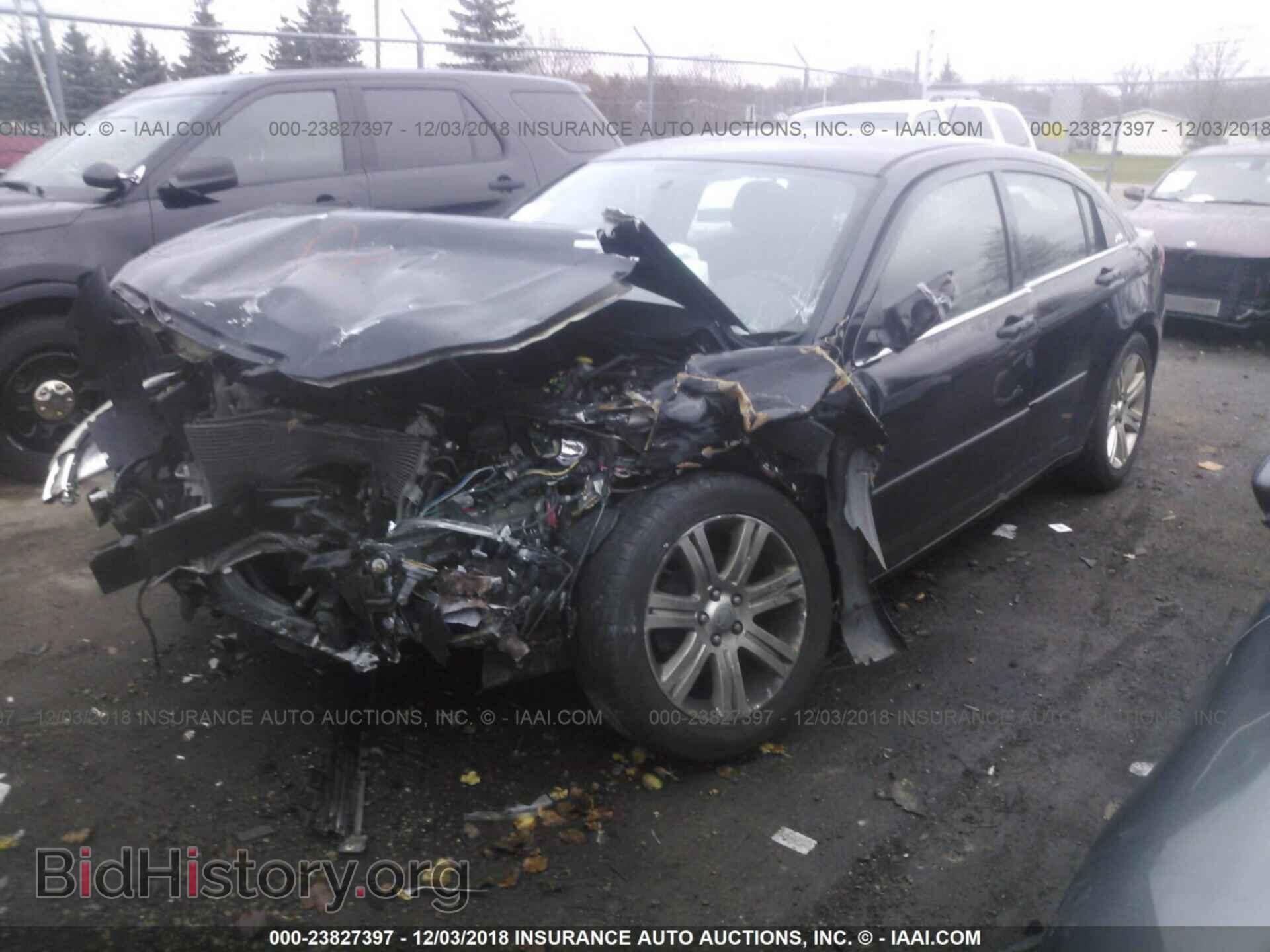 2013 CHRYSLER 200 - VIN: 1C3CCBBB6DN656165 - Photo 2