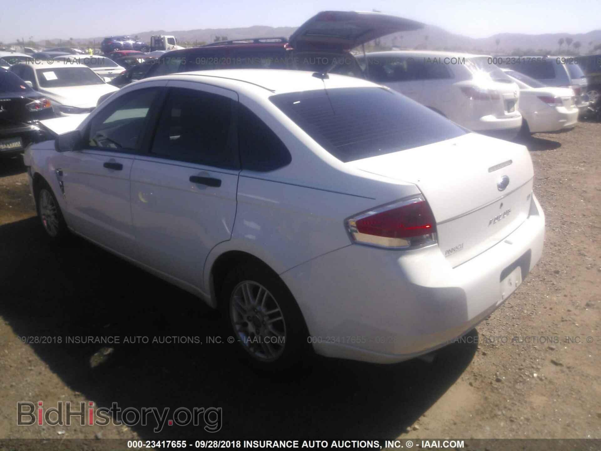 2008 FORD FOCUS - VIN: 1FAHP35N18W205202 - Фото 3