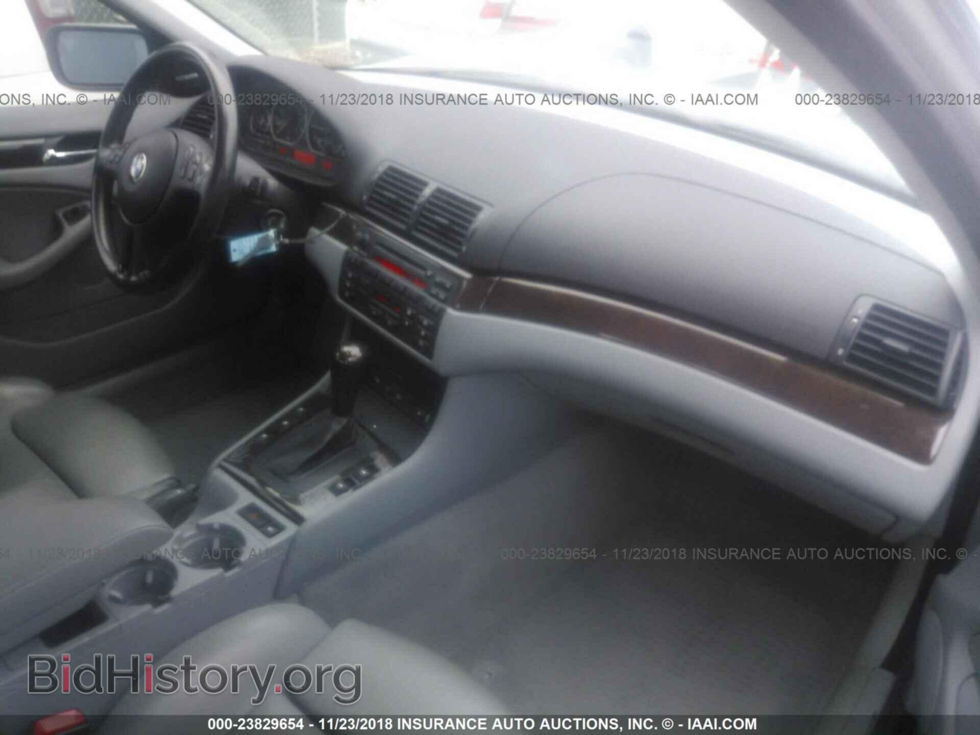 2003 BMW 330 - VIN: WBAEW53473PN30488 - Фото 5
