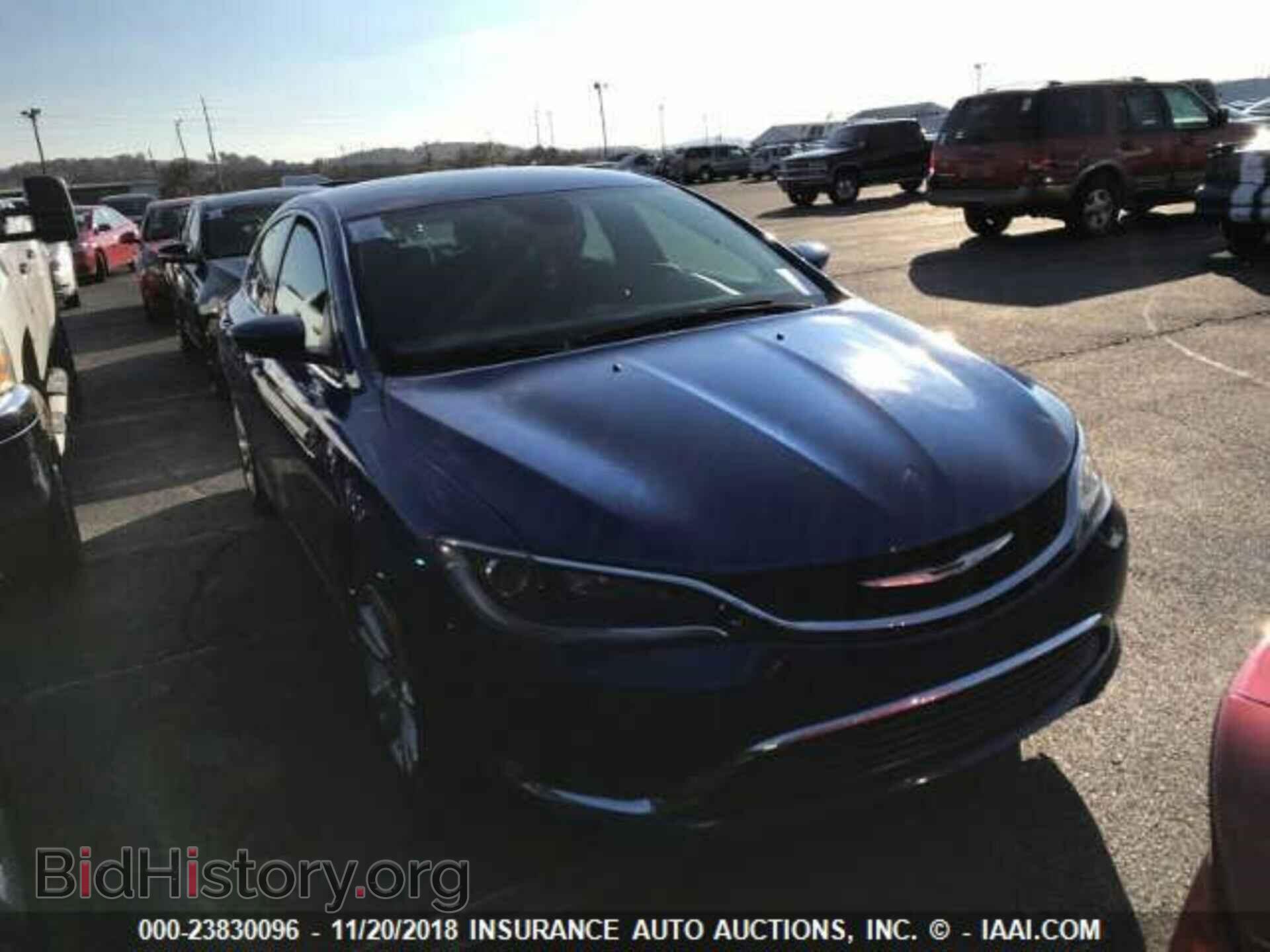 Photo 1C3CCCAB4FN614247 - Chrysler 200 2015