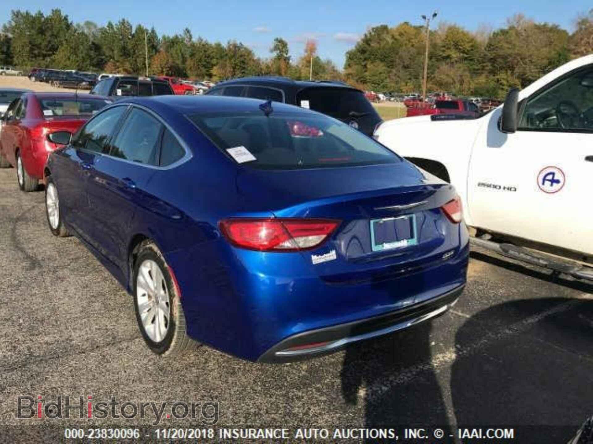 2015 Chrysler 200 - VIN: 1C3CCCAB4FN614247 - Photo 3