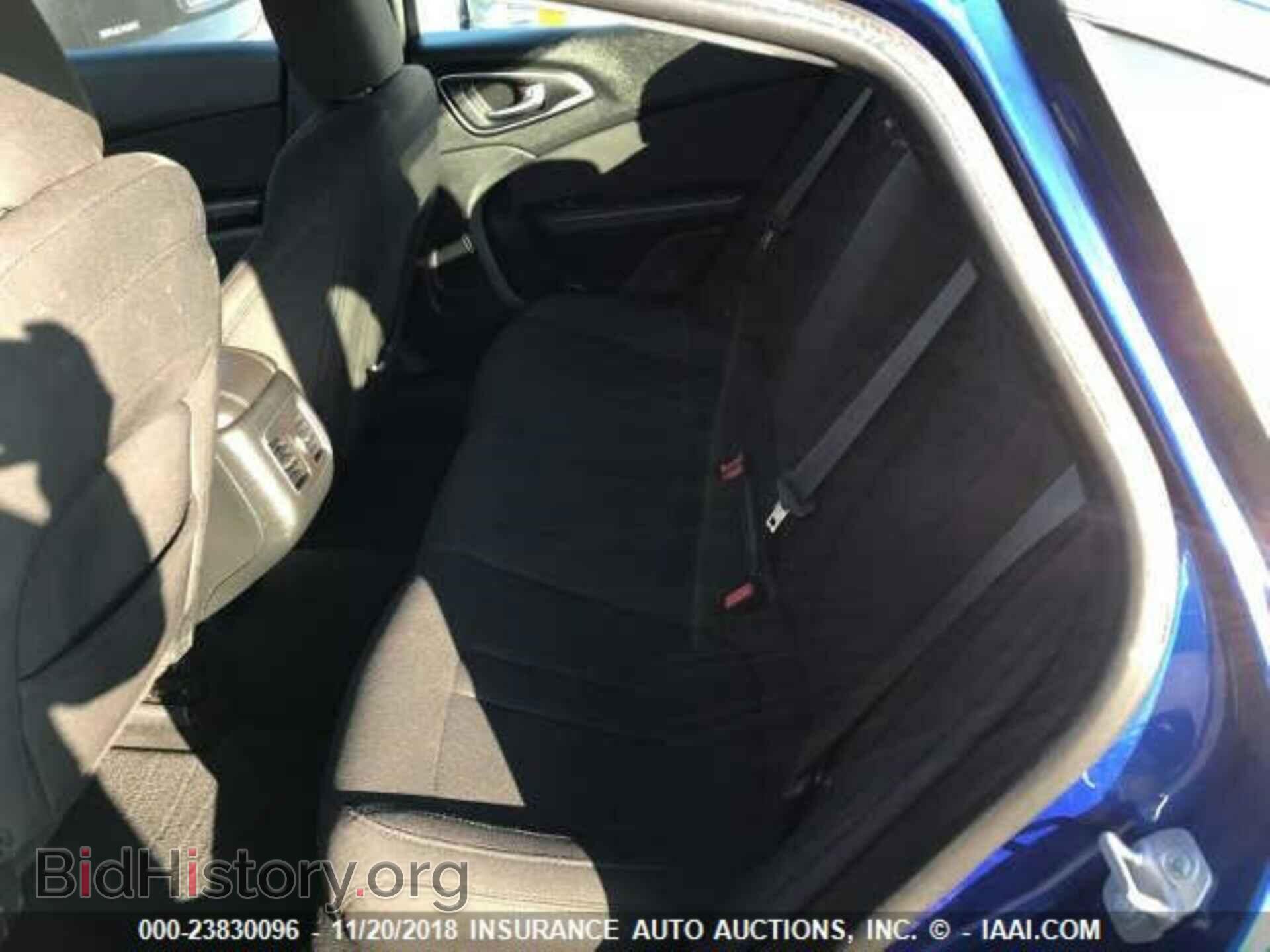 2015 Chrysler 200 - VIN: 1C3CCCAB4FN614247 - Photo 8