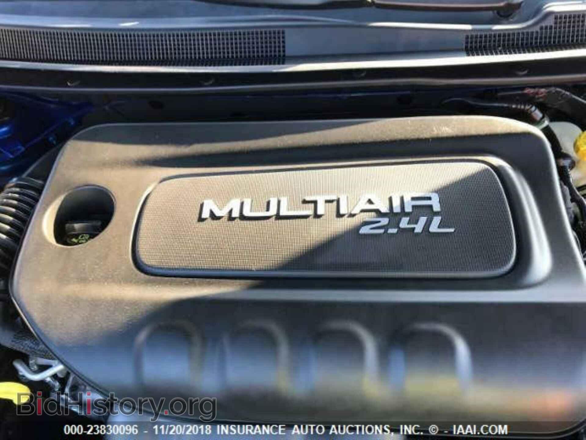 2015 Chrysler 200 - VIN: 1C3CCCAB4FN614247 - Photo 10