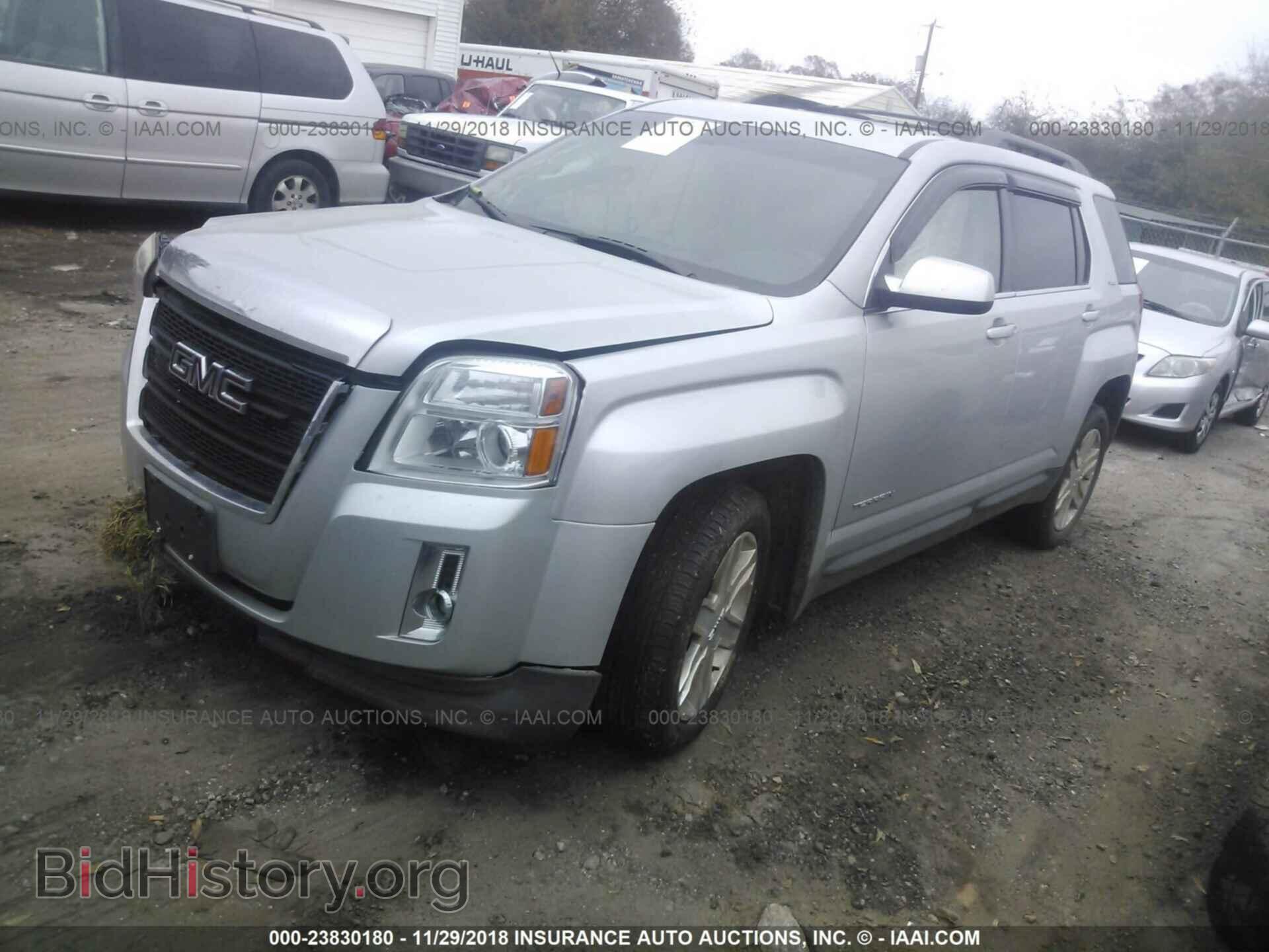 2011 GMC TERRAIN - VIN: 2CTFLTE58B6319698 - Фото 2