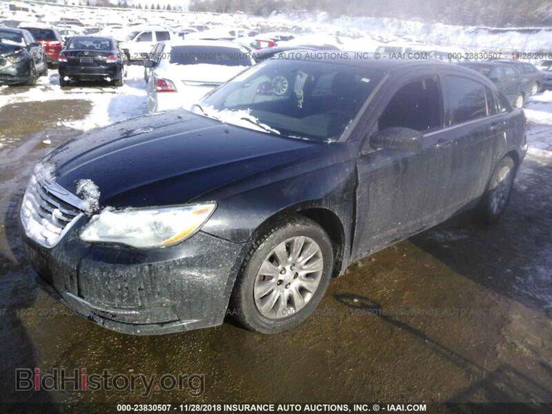 2012 Chrysler 200 (VIN 1C3CCBAB6CN204197) — photo 2 of 10
