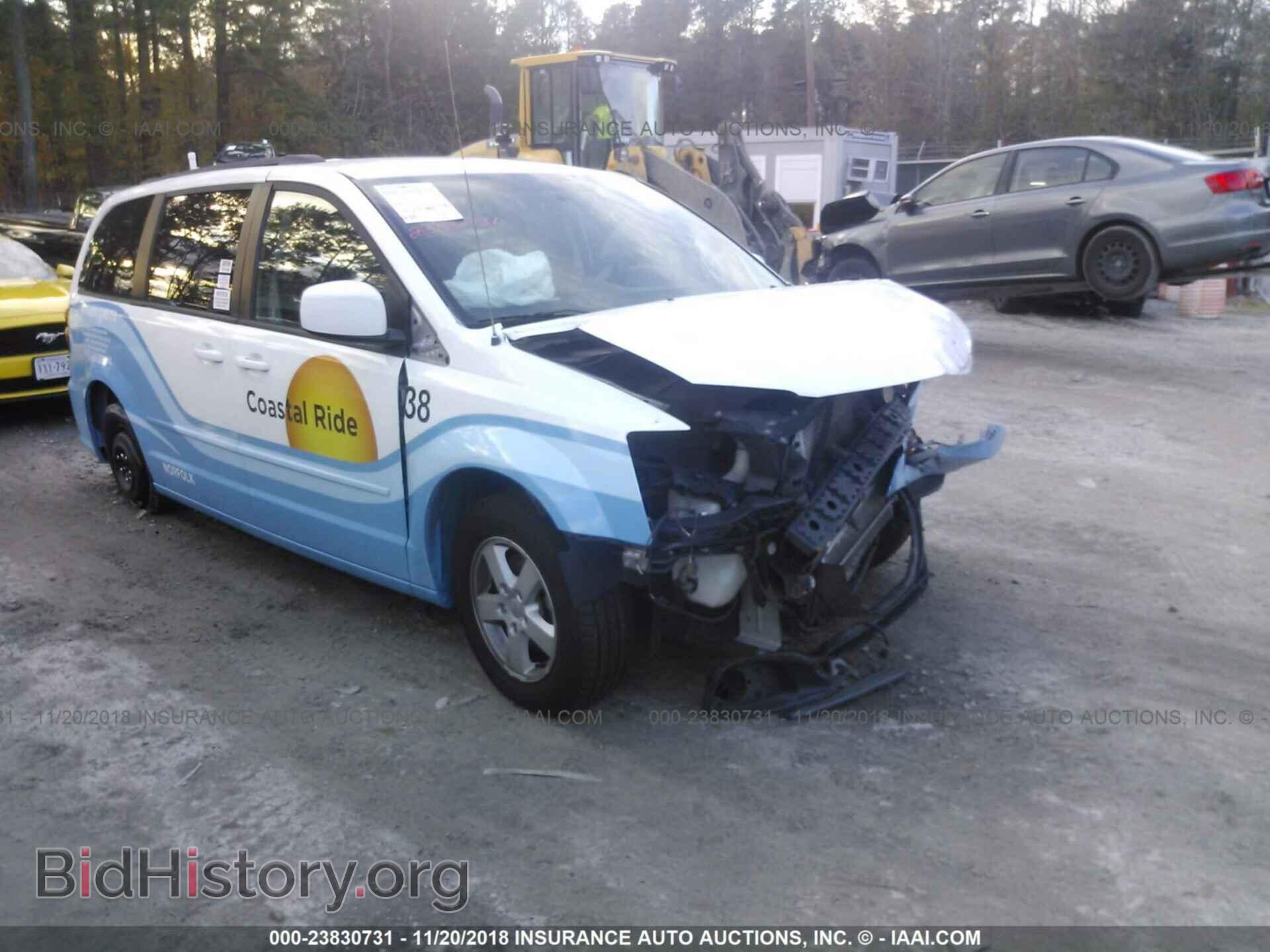 Photo 2C4RDGCG1DR549666 - DODGE GRAND CARAVAN 2013