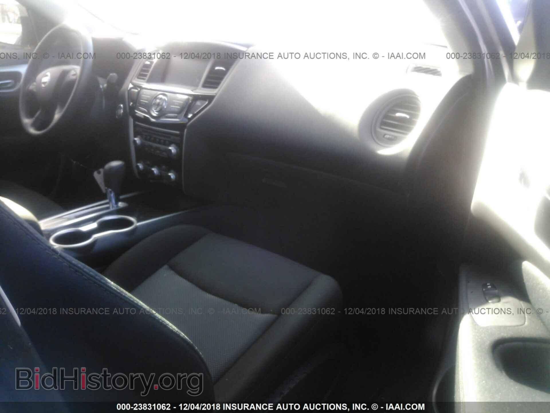 2017 Nissan Pathfinder - VIN: 5N1DR2MN9HC906663 - Фото 5