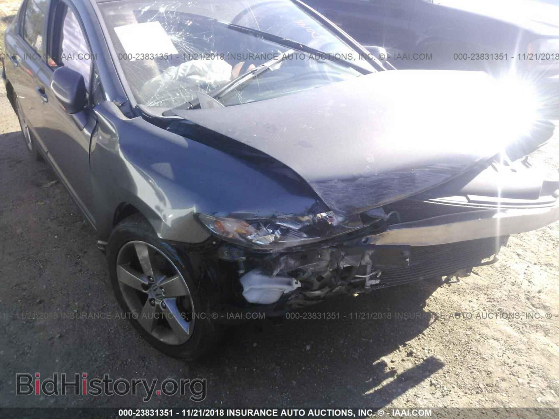 2011 Honda Civic - VIN: 19XFA1F62BE028028 - Photo 6