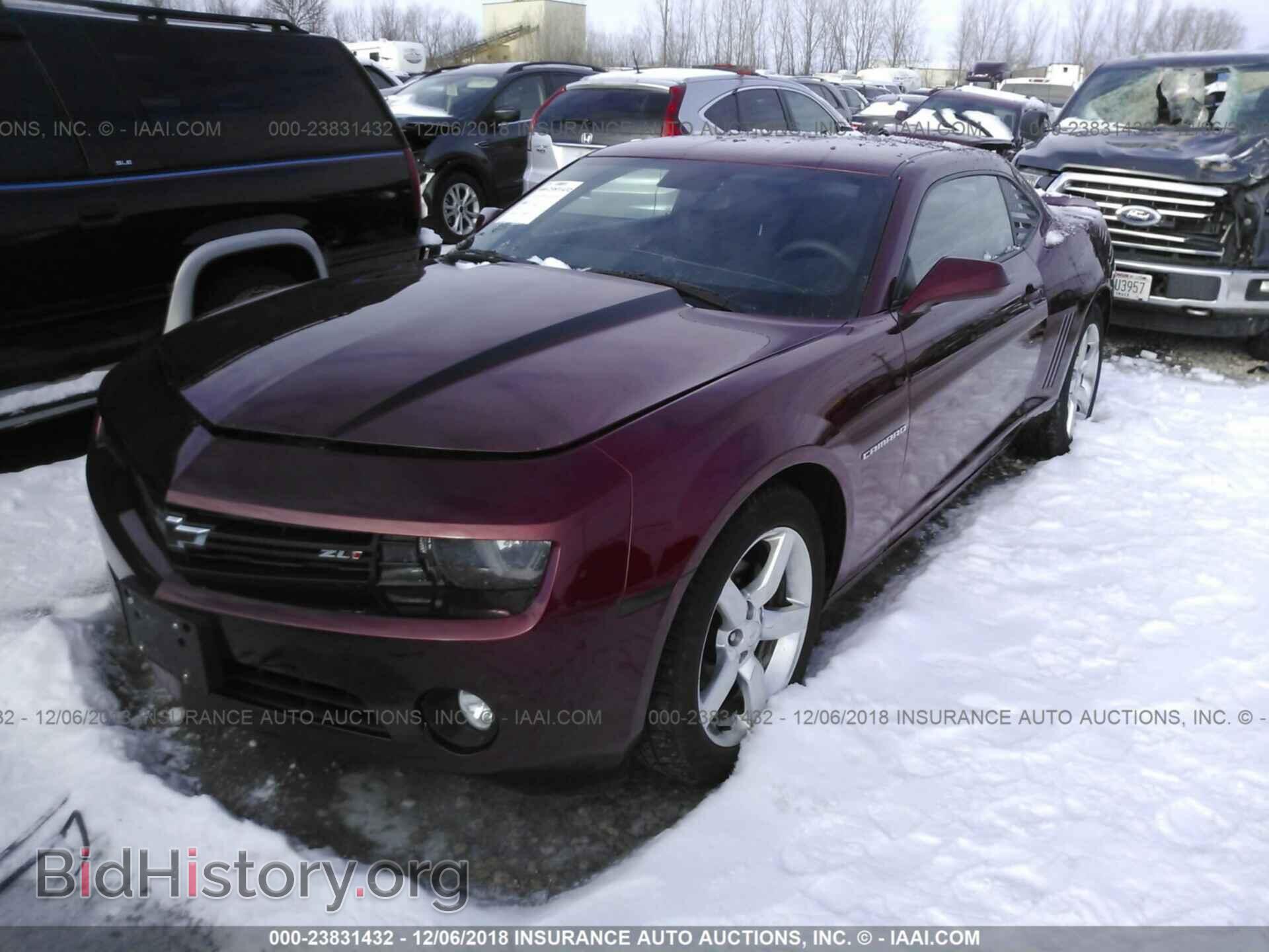 2011 Chevrolet Camaro - VIN: 2G1FB1ED7B9102953 - Фото 2