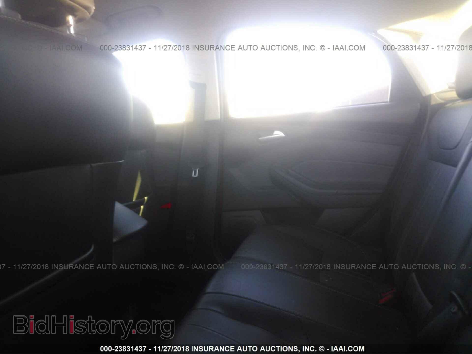 2013 Ford Focus - VIN: 1FADP3F24DL374418 - Фото 8