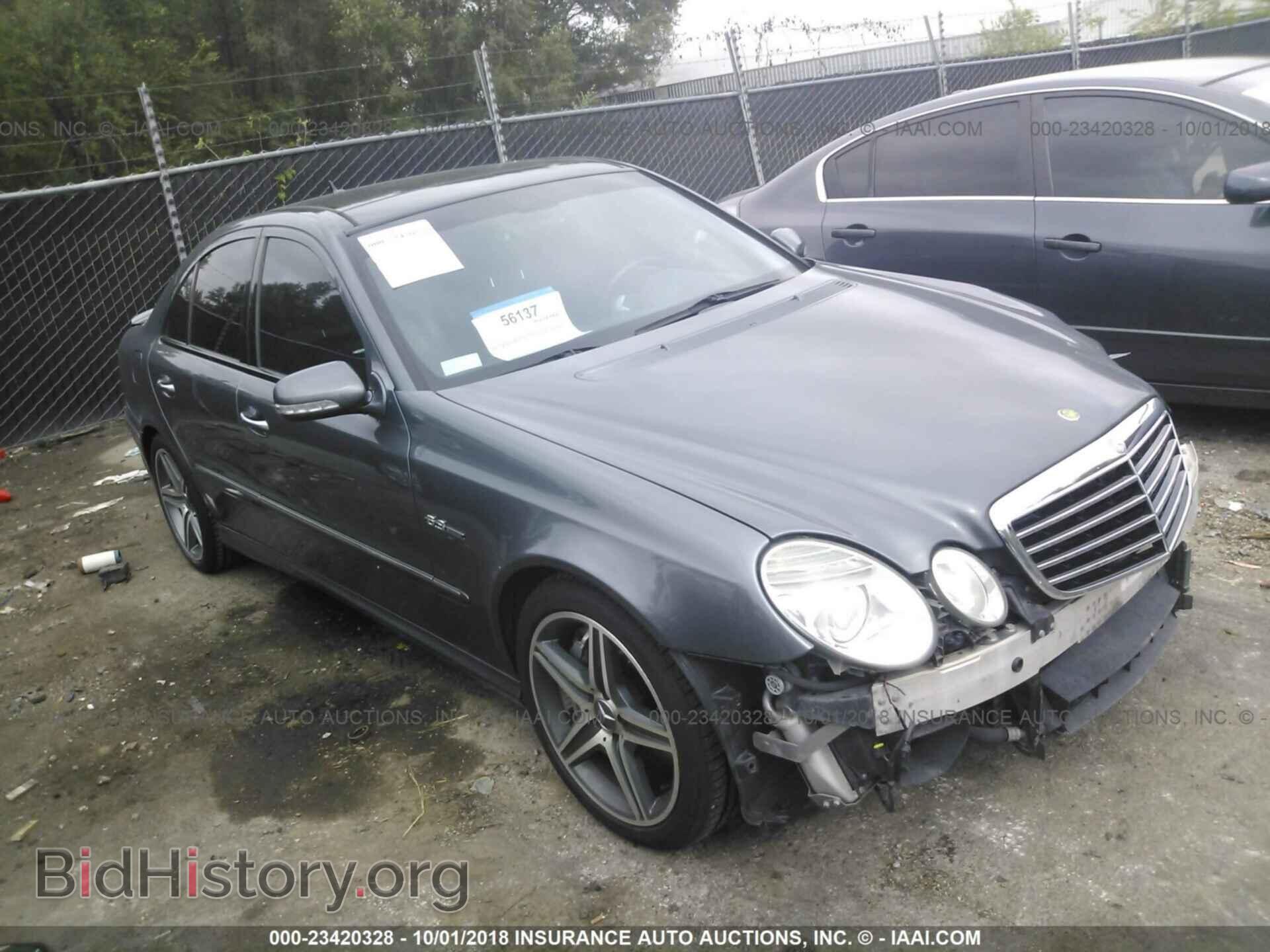 Photo WDBUF77X67B083099 - MERCEDES-BENZ E 2007