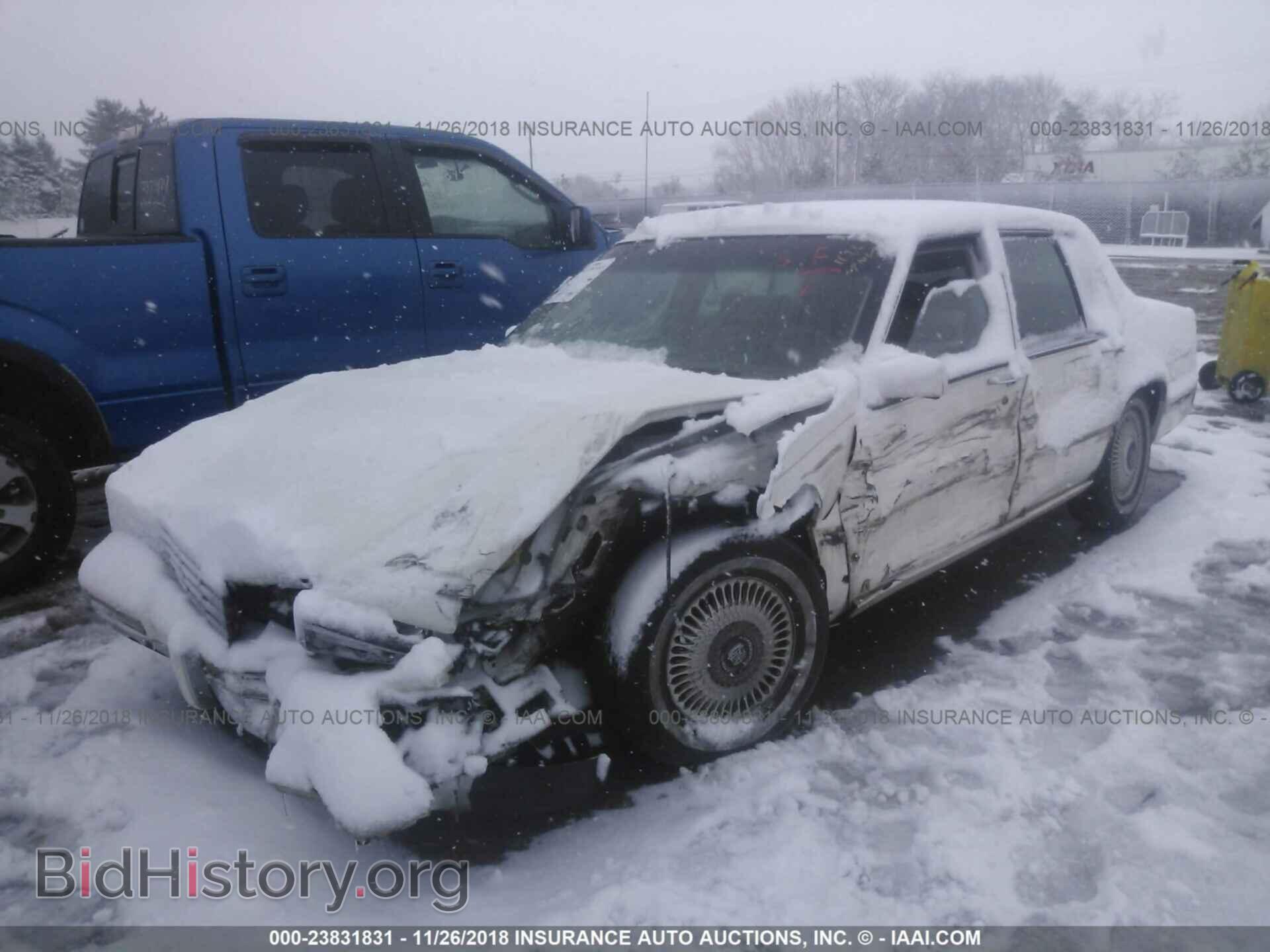 1993 CADILLAC DEVILLE - VIN: 1G6CD53B4P4250780 - Photo 2