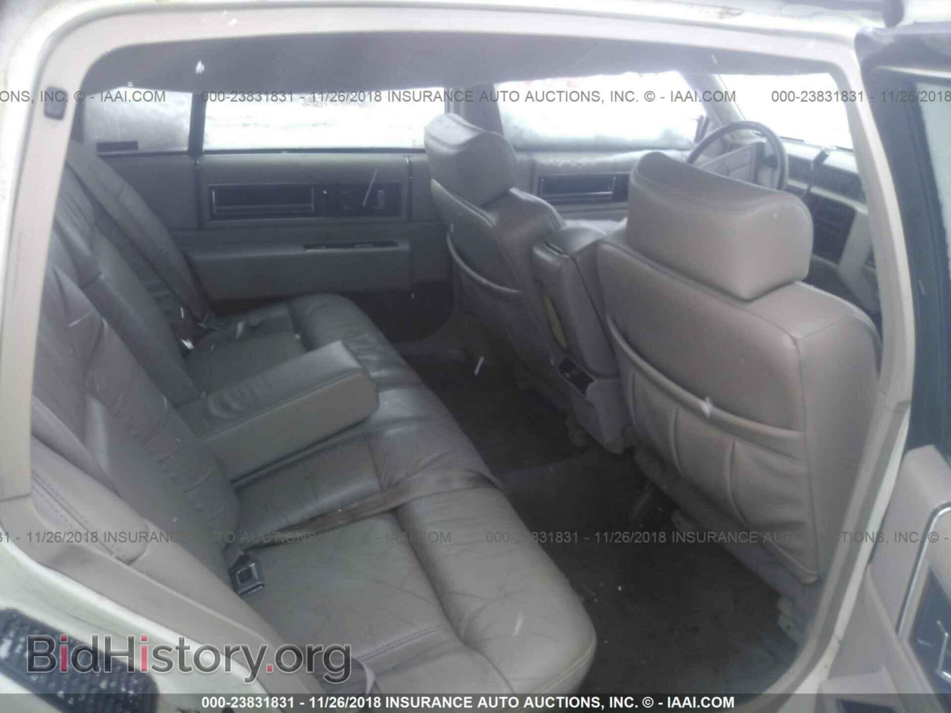 1993 CADILLAC DEVILLE - VIN: 1G6CD53B4P4250780 - Photo 8