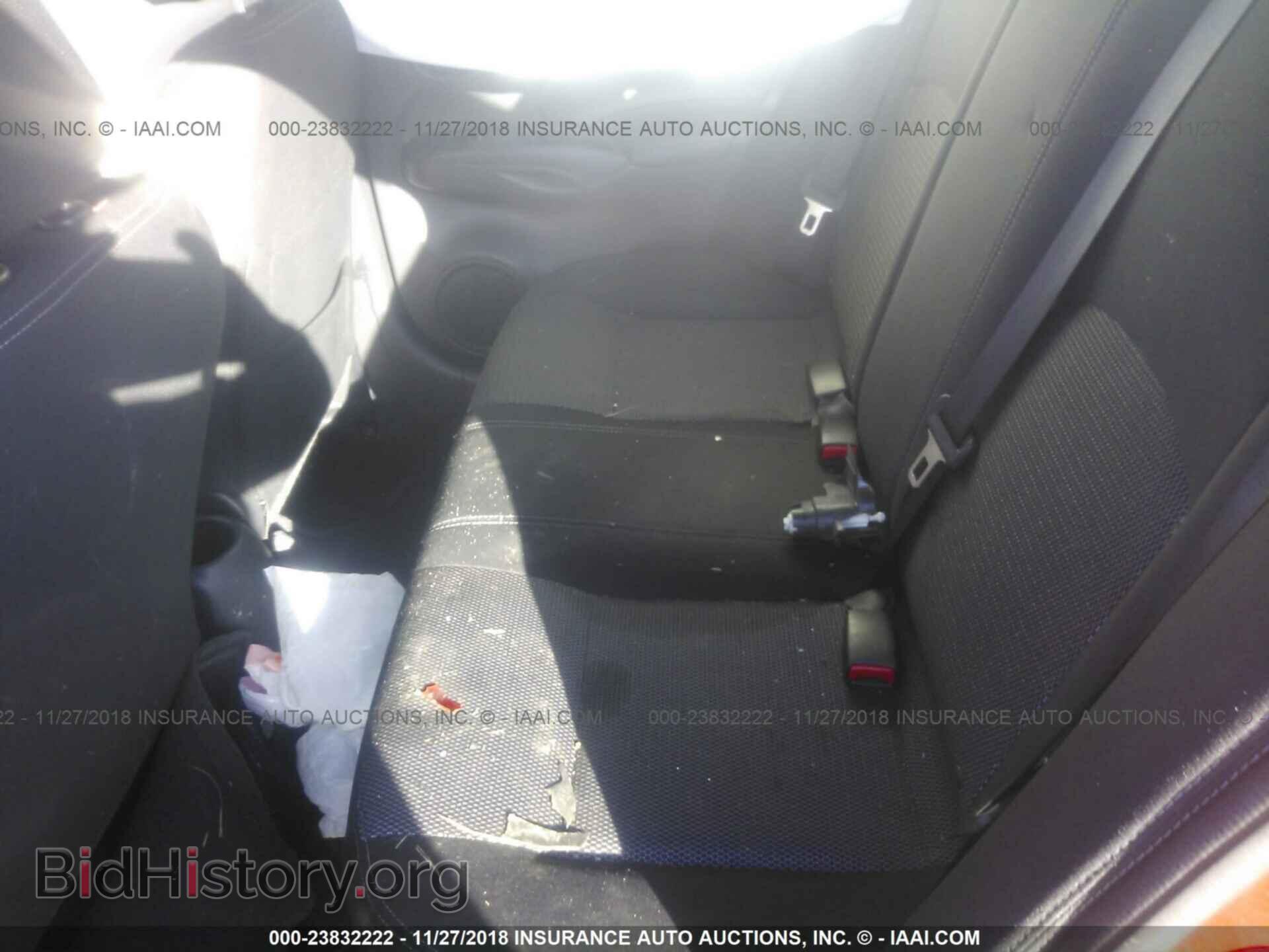 2017 Nissan Versa - VIN: 3N1CN7APXHL808585 - Фото 8