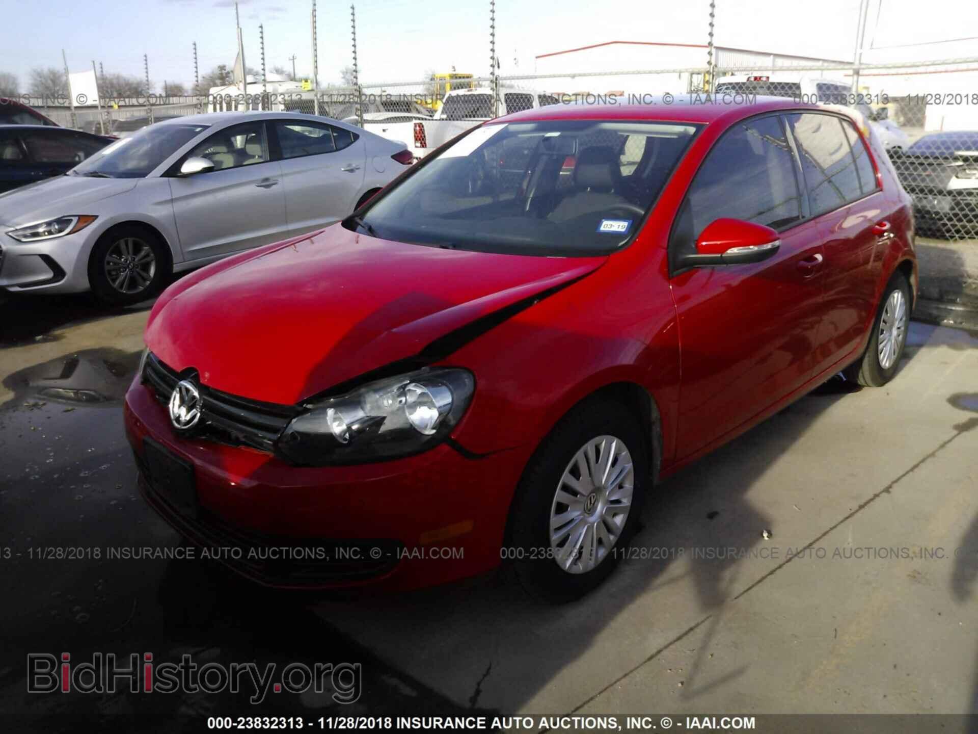 2011 Volkswagen Golf - VIN: WVWDA7AJ1BW337131 - Фото 2