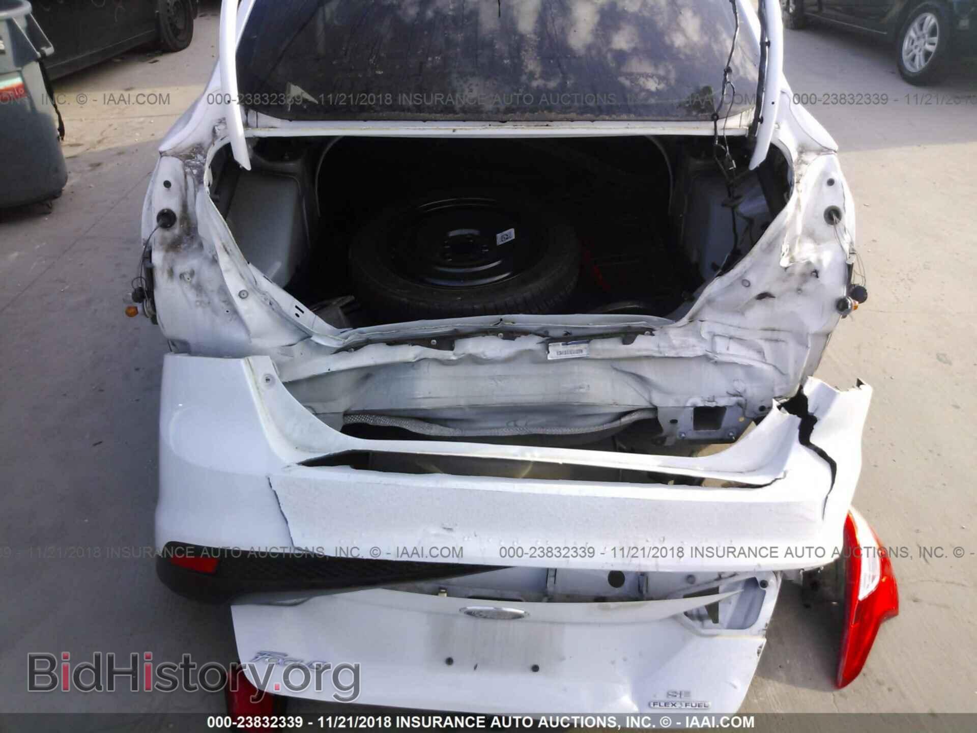2014 Ford Focus - VIN: 1FADP3F27EL208413 - Photo 6