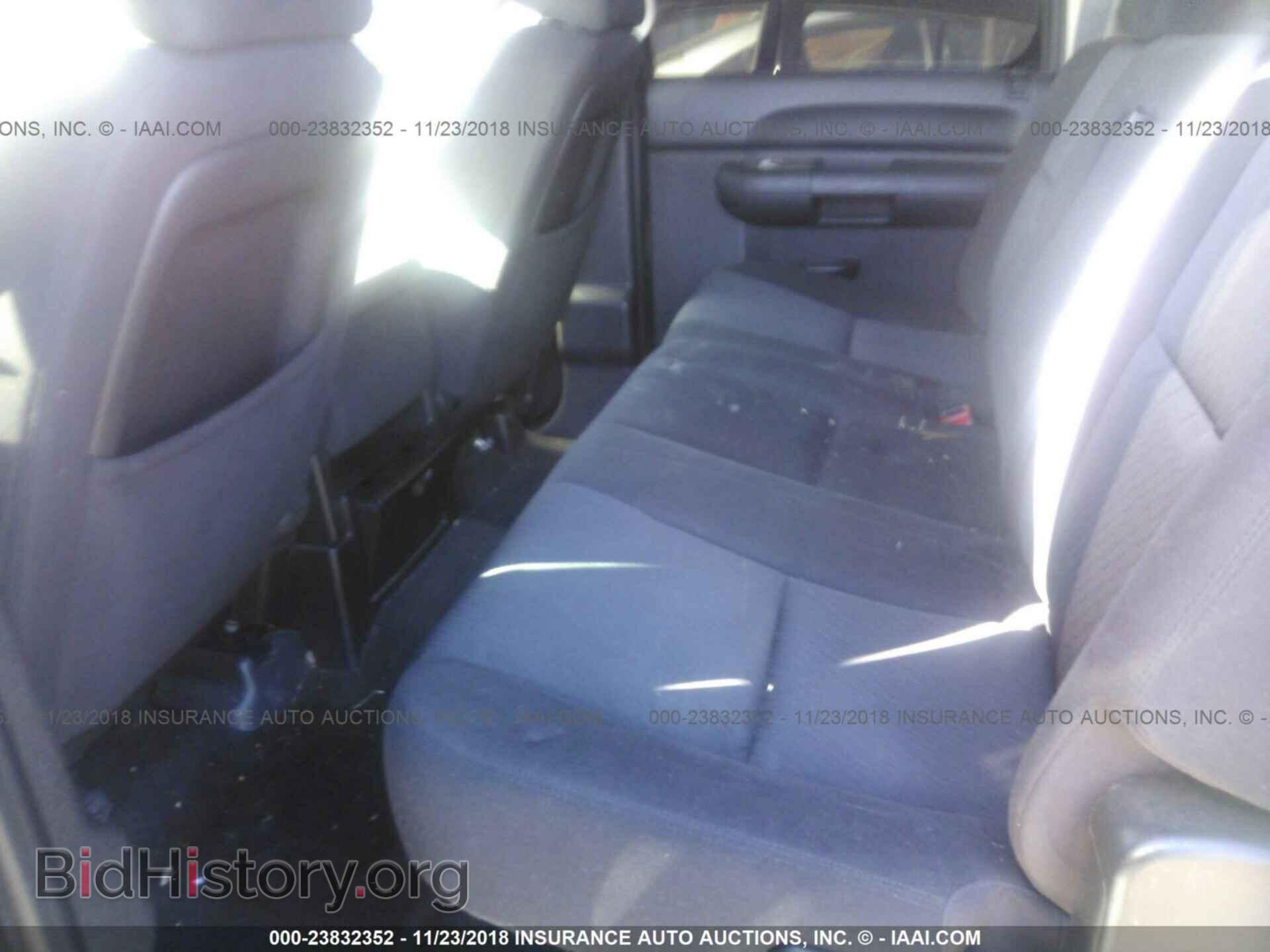 2011 CHEVROLET SILVERADO - VIN: 3GCPKSE39BG310413 - Фото 8
