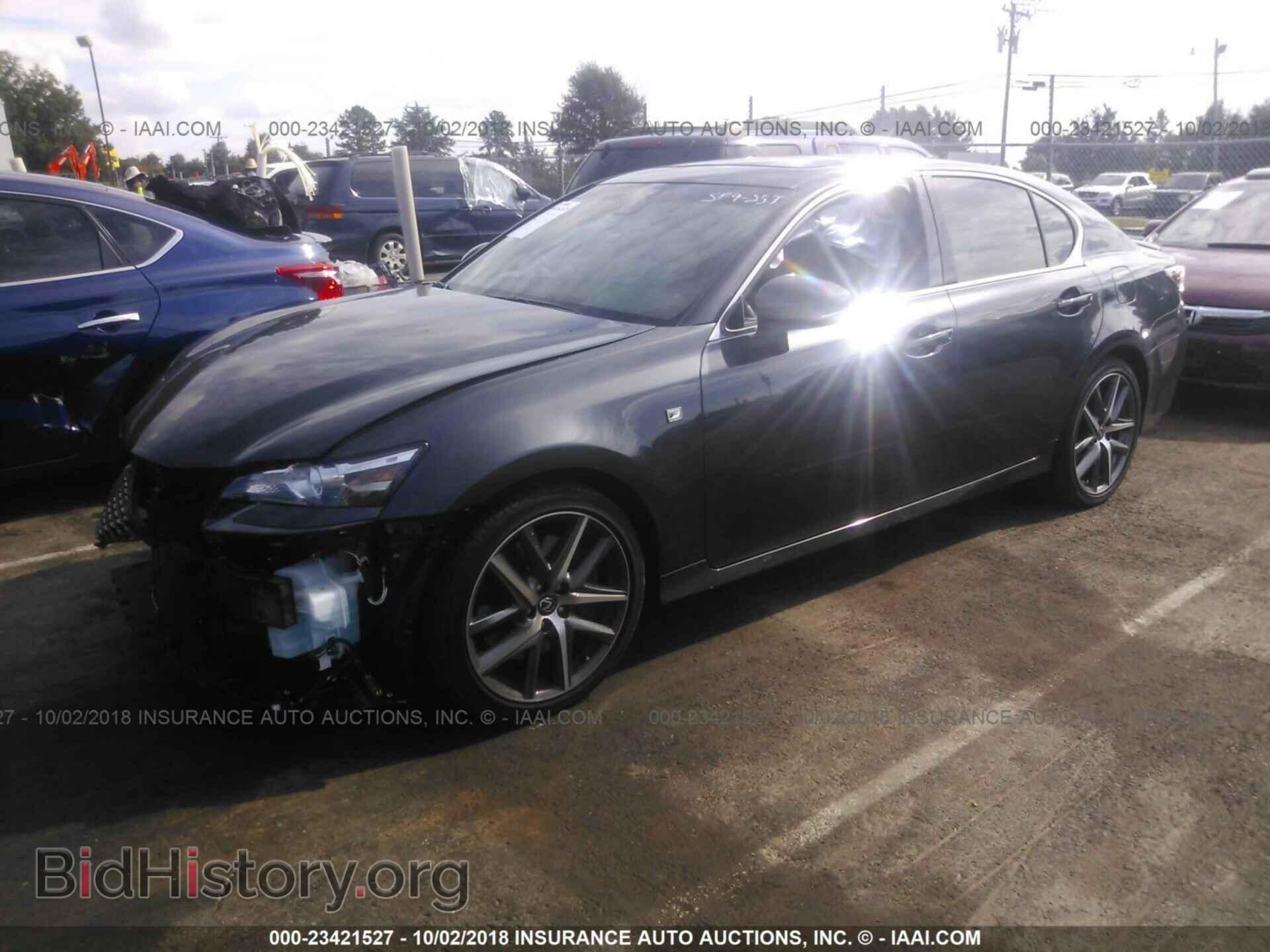 2018 LEXUS GS - VIN: JTHBZ1BL3JA013833 - Photo 2