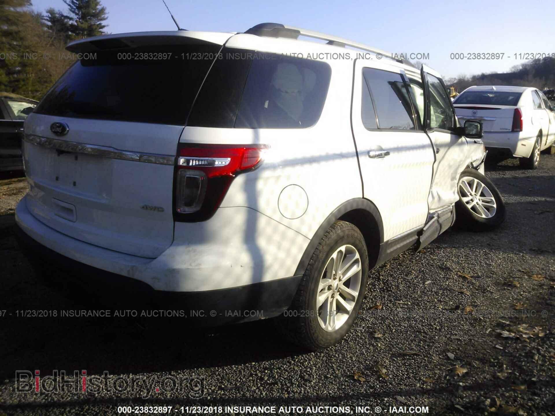 2014 Ford Explorer - VIN: 1FM5K8D82EGB85418 - Фото 4