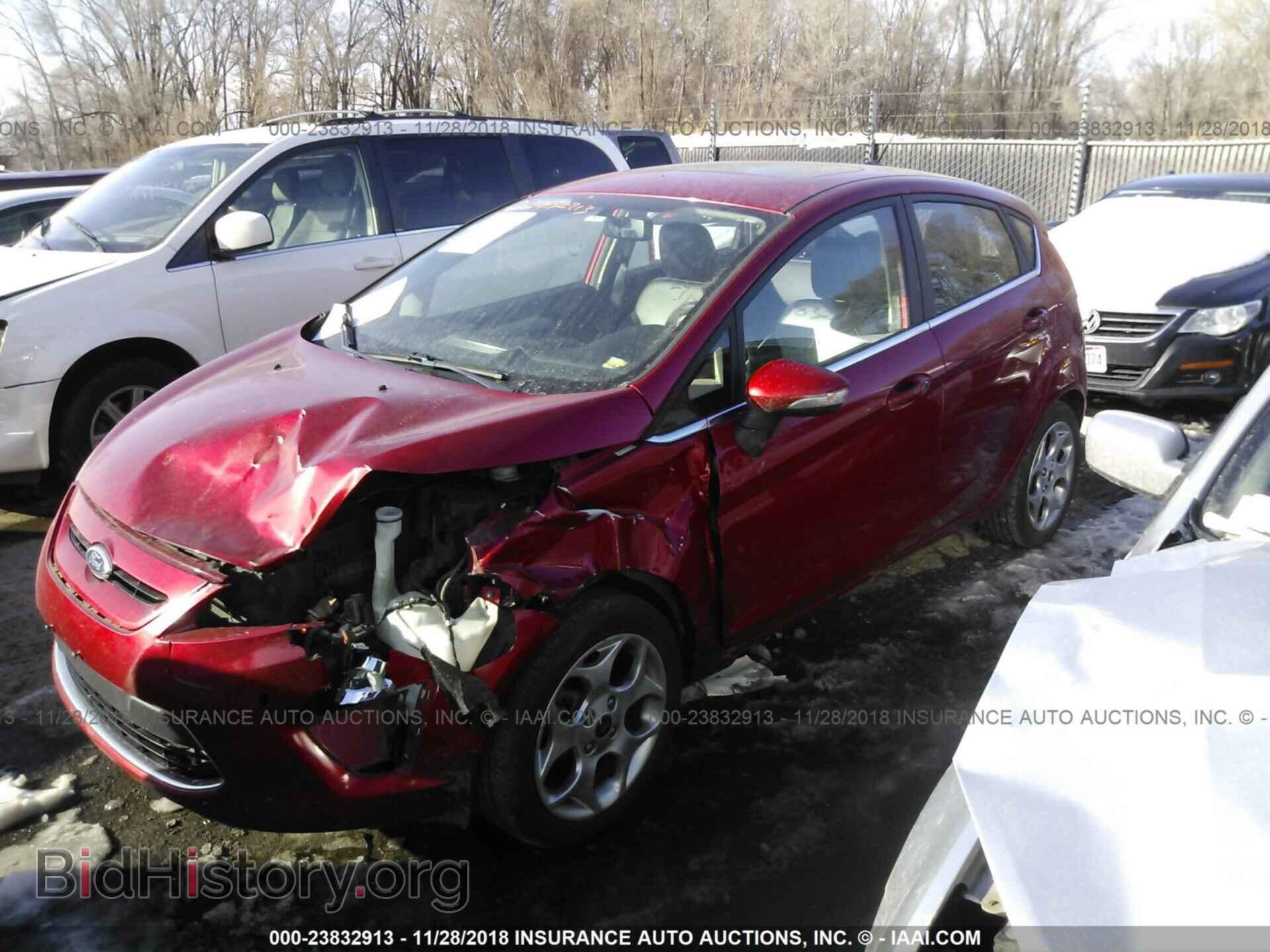 2011 FORD FIESTA - VIN: 3FADP4FJ0BM206896 - Фото 2