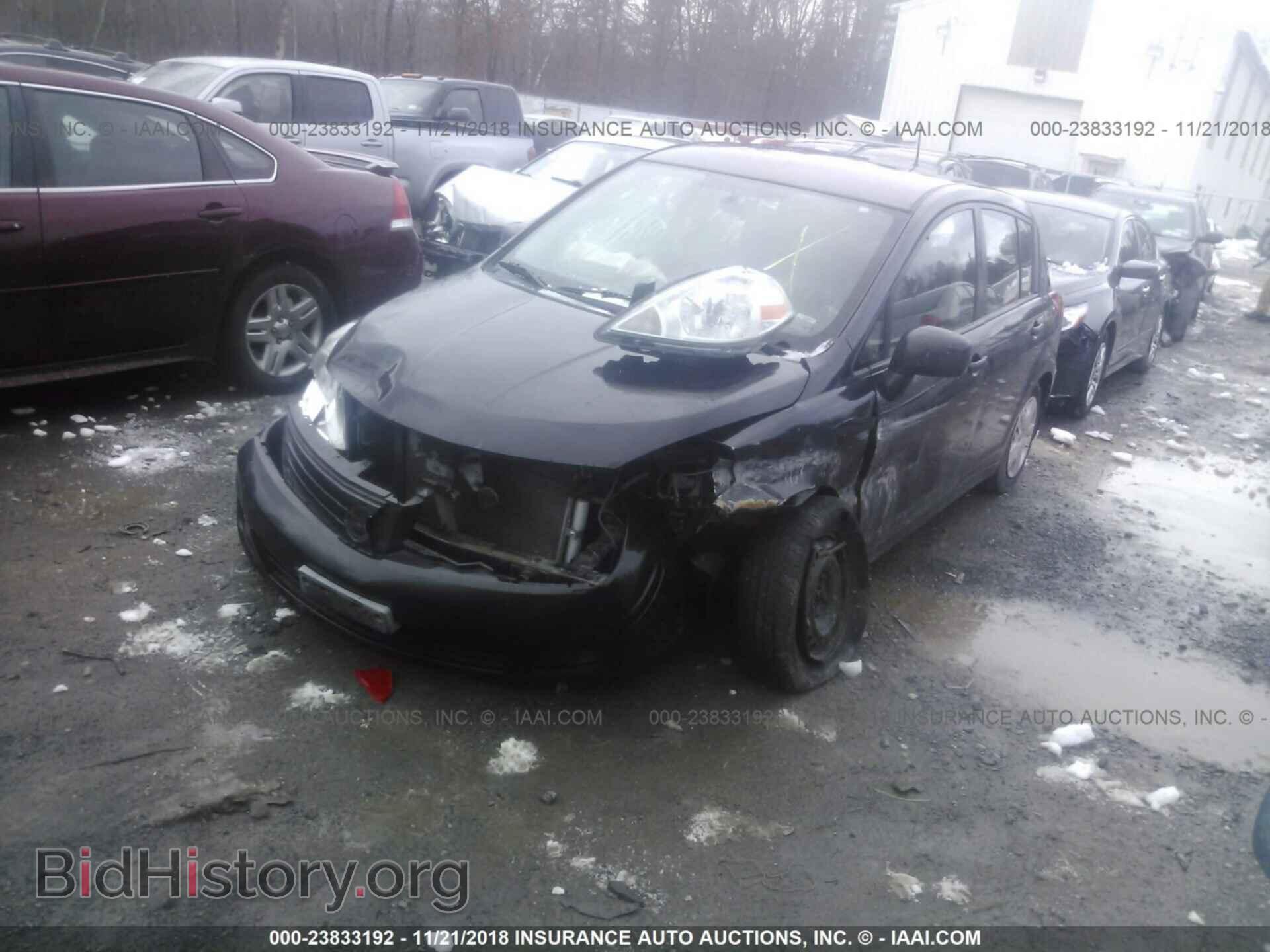 2011 Nissan Versa - VIN: 3N1BC1CP5BL367144 - Фото 2