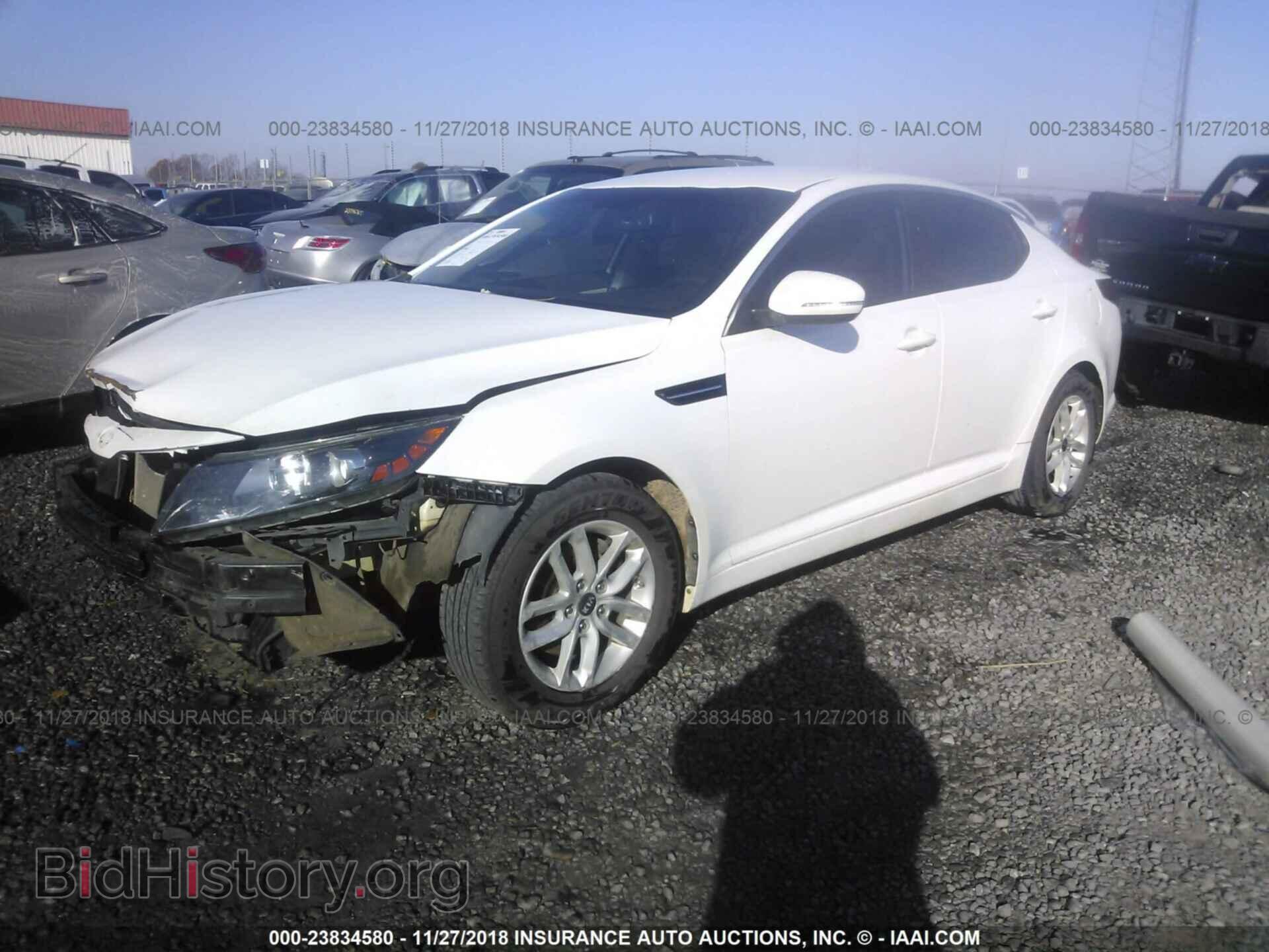 2011 Kia Optima - VIN: KNAGM4A78B5076977 - Фото 2