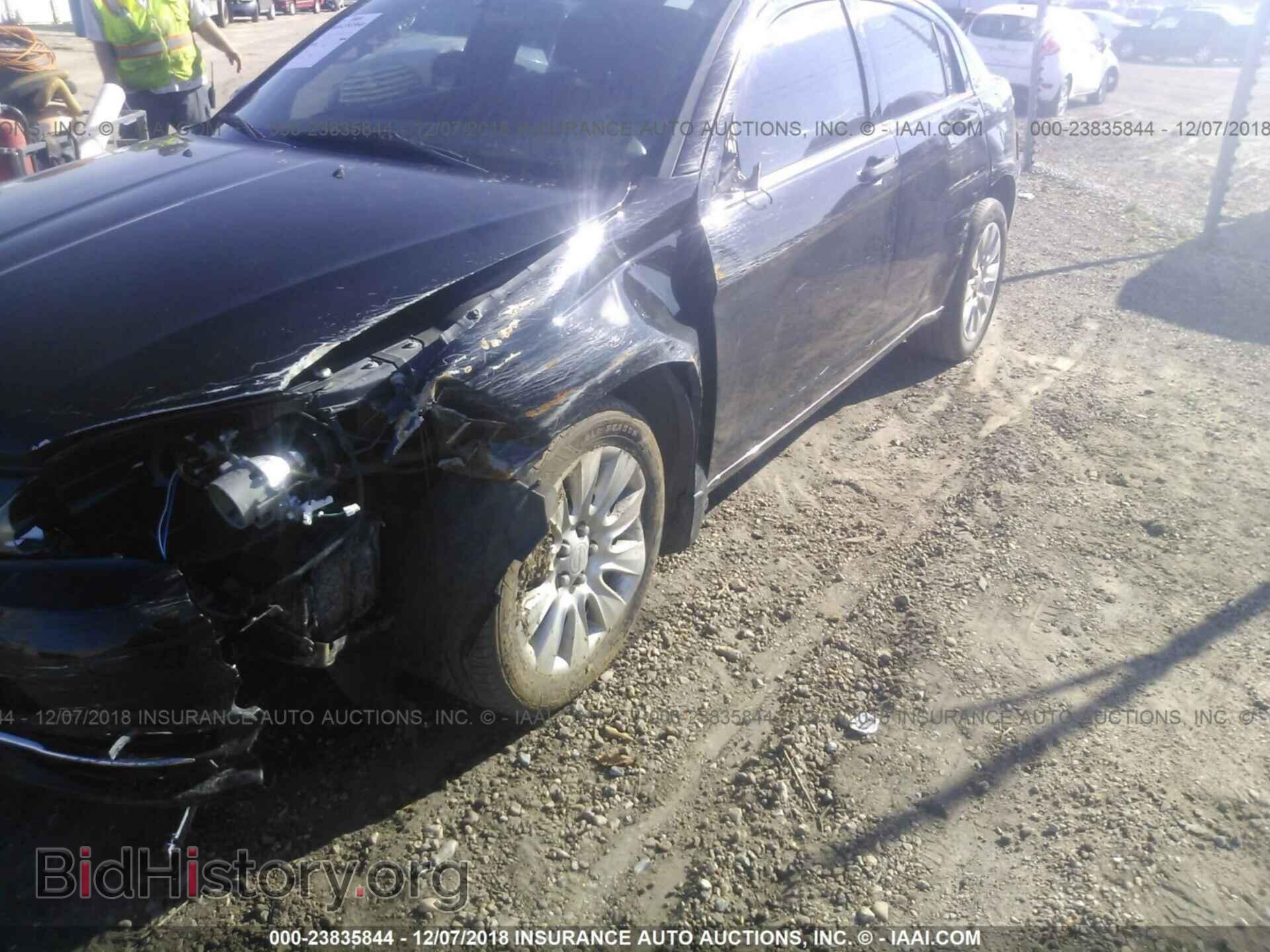 2014 CHRYSLER 200 - VIN: 1C3CCBAB2EN206130 - Фото 6