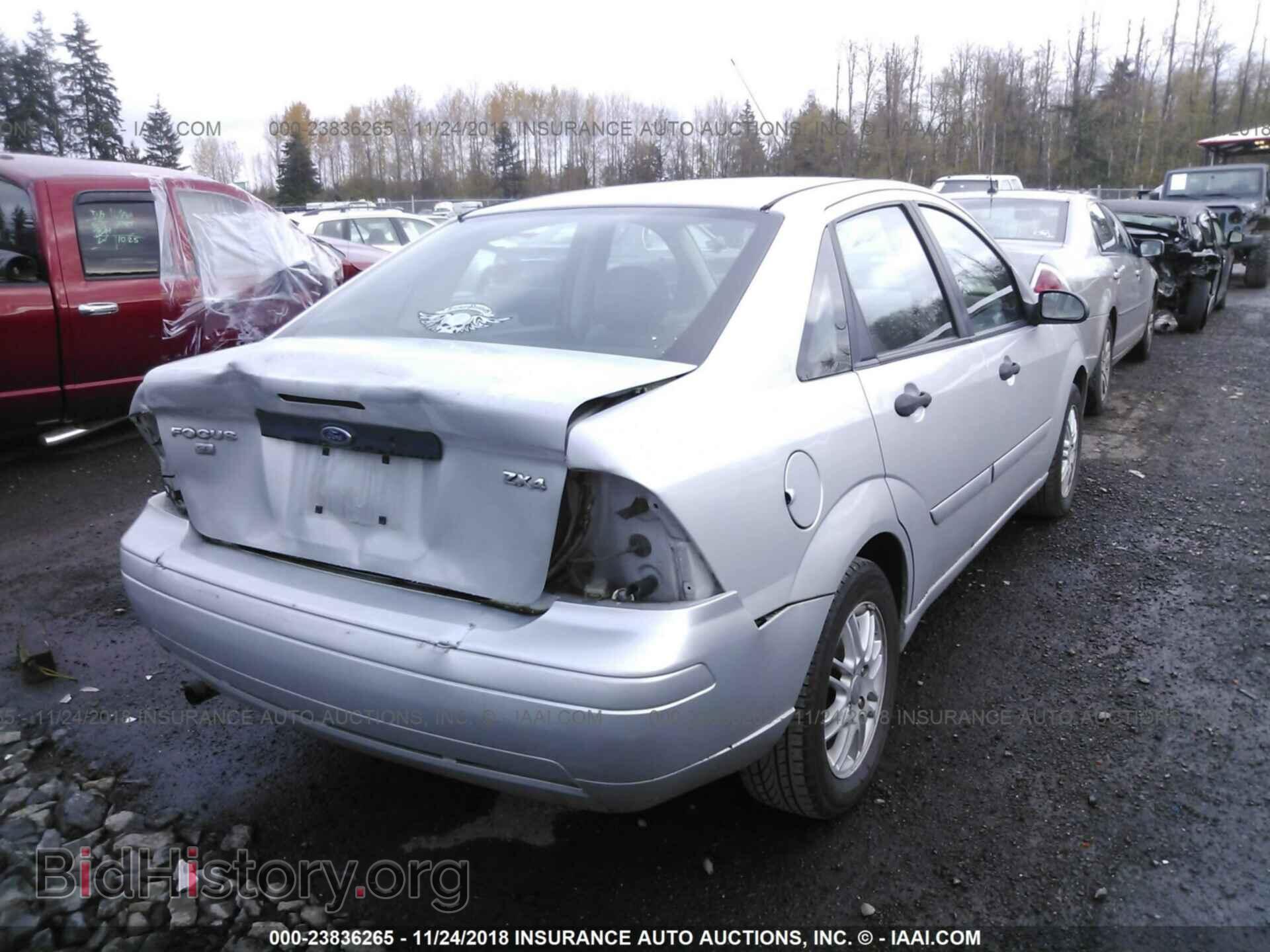 2006 FORD FOCUS - VIN: 1FAFP34N76W103280 - Фото 4