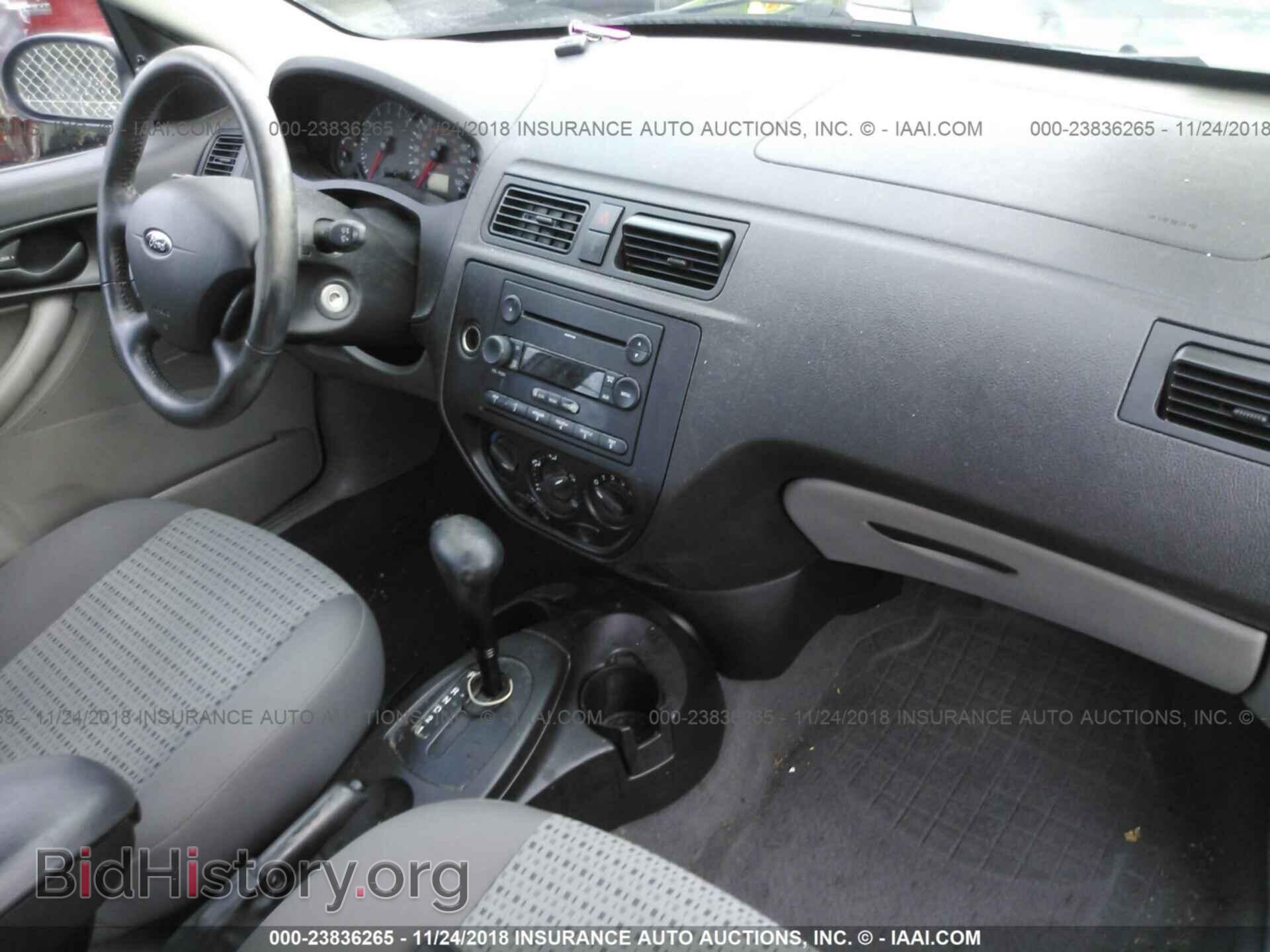 2006 FORD FOCUS - VIN: 1FAFP34N76W103280 - Фото 5