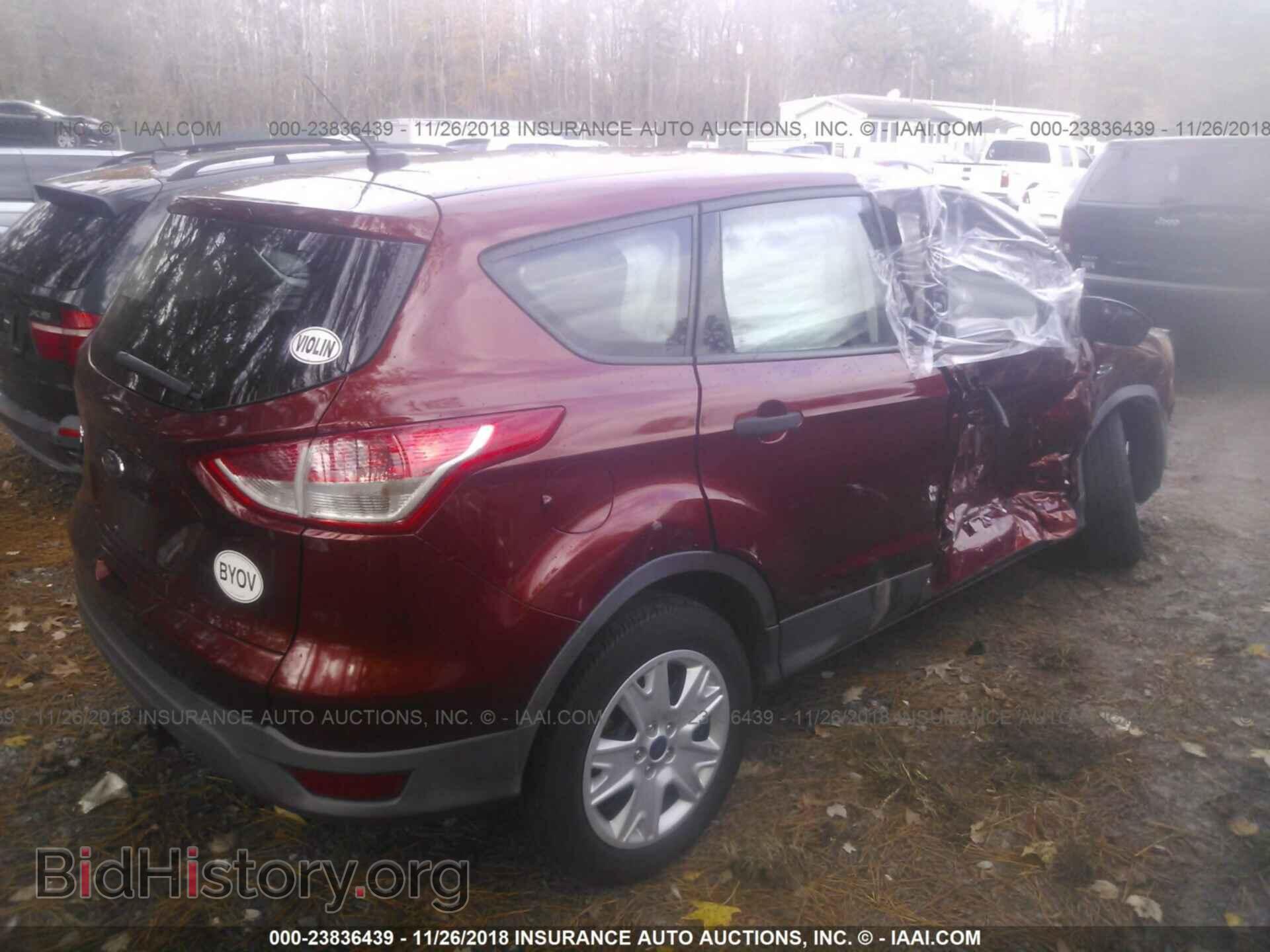 2014 Ford Escape - VIN: 1FMCU0F78EUB56207 - Фото 4