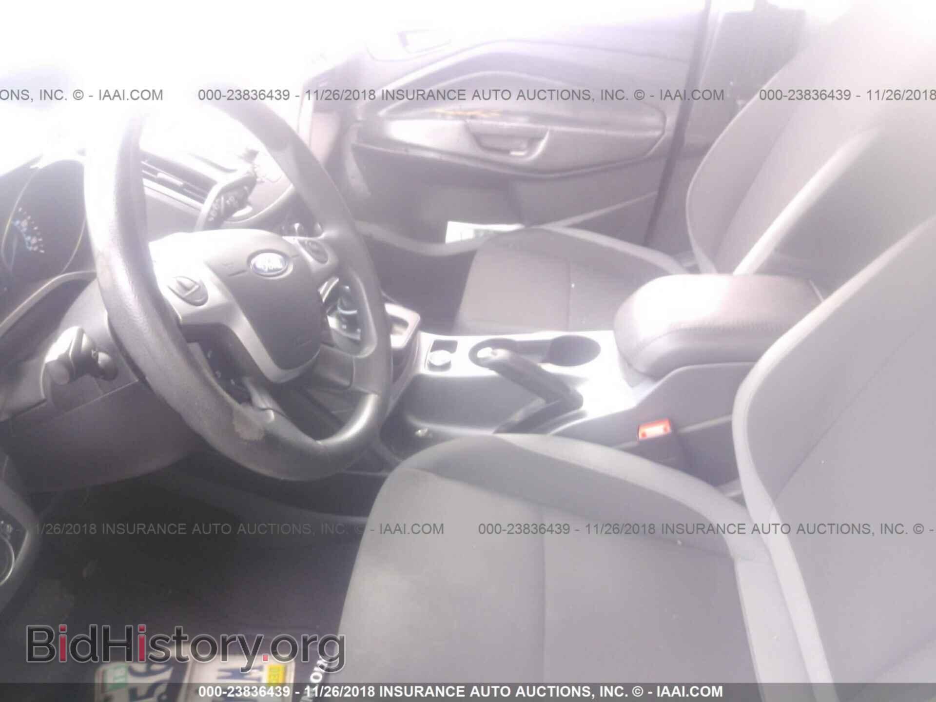 2014 Ford Escape - VIN: 1FMCU0F78EUB56207 - Фото 5