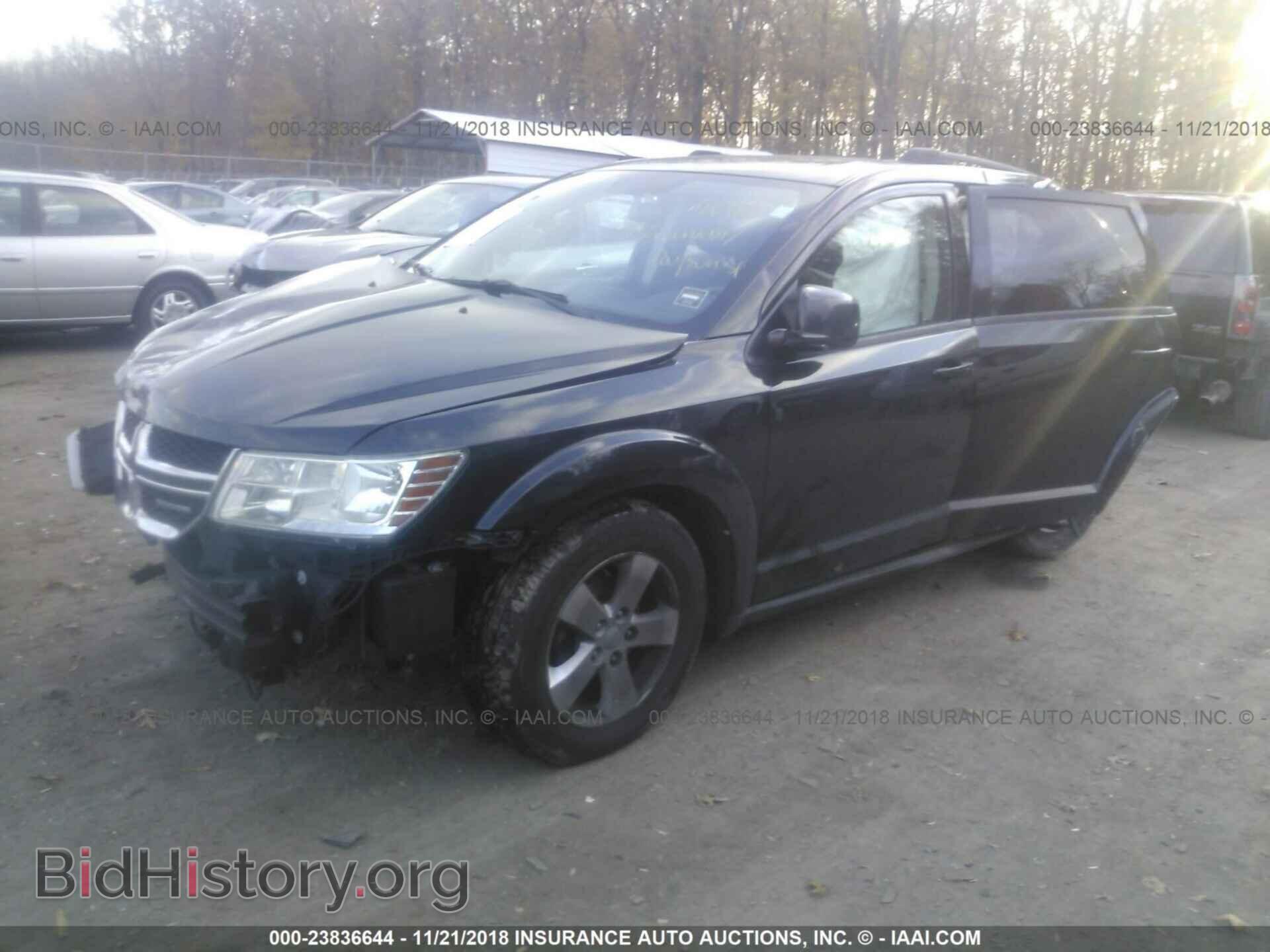 2012 Dodge Journey - VIN: 3C4PDCBG0CT202326 - Фото 2