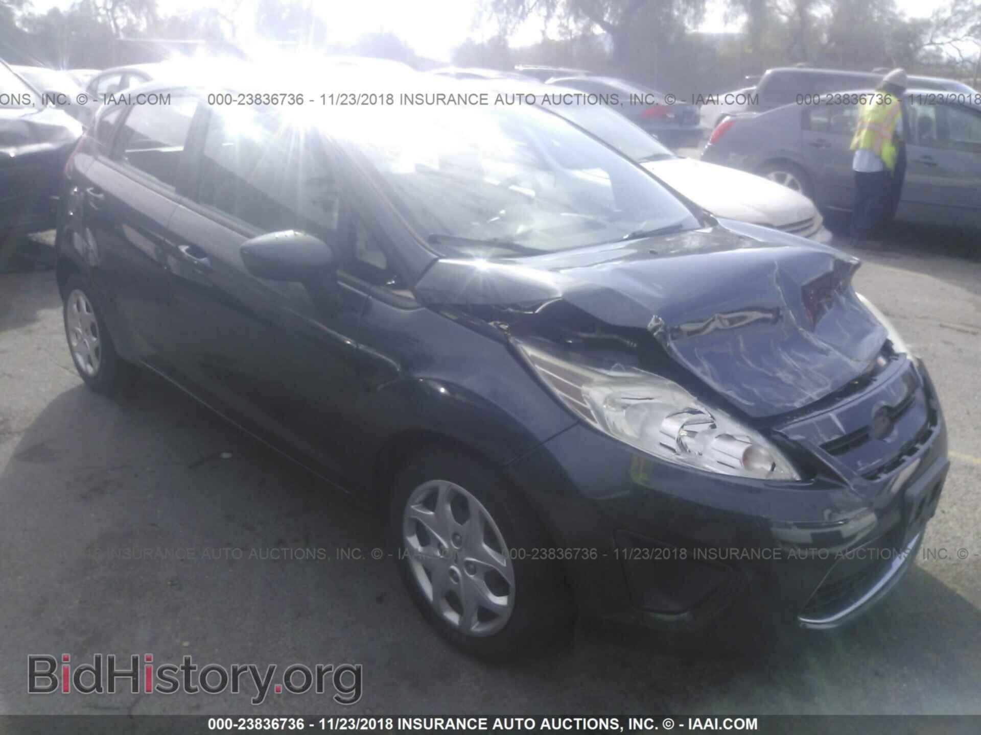 Фотография 3FADP4EJ4BM180661 - Ford Fiesta 2011