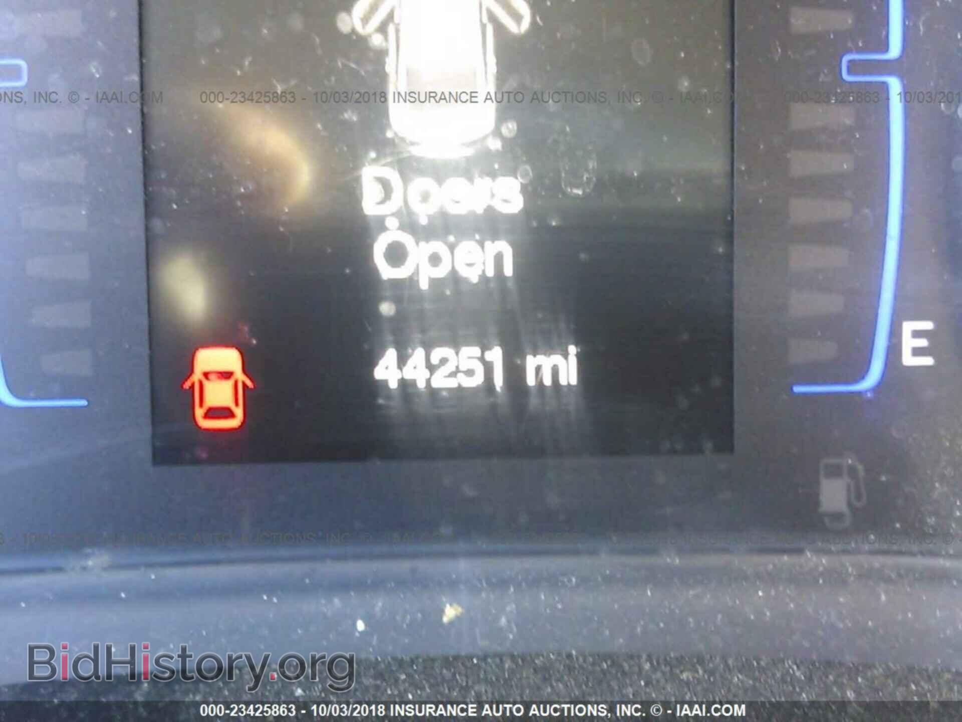 2015 CHRYSLER 200 - VIN: 1C3CCCAB0FN671934 - Photo 7