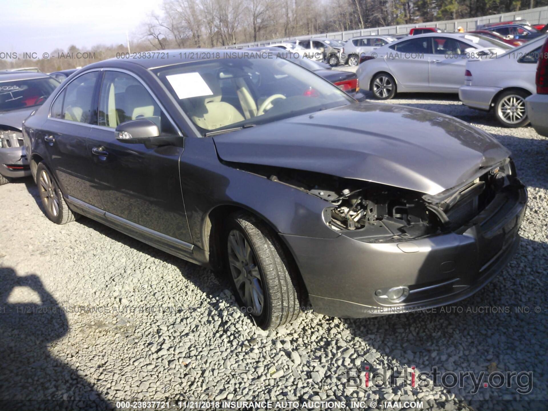 Photo YV1960AS0A1117105 - VOLVO S80 2010