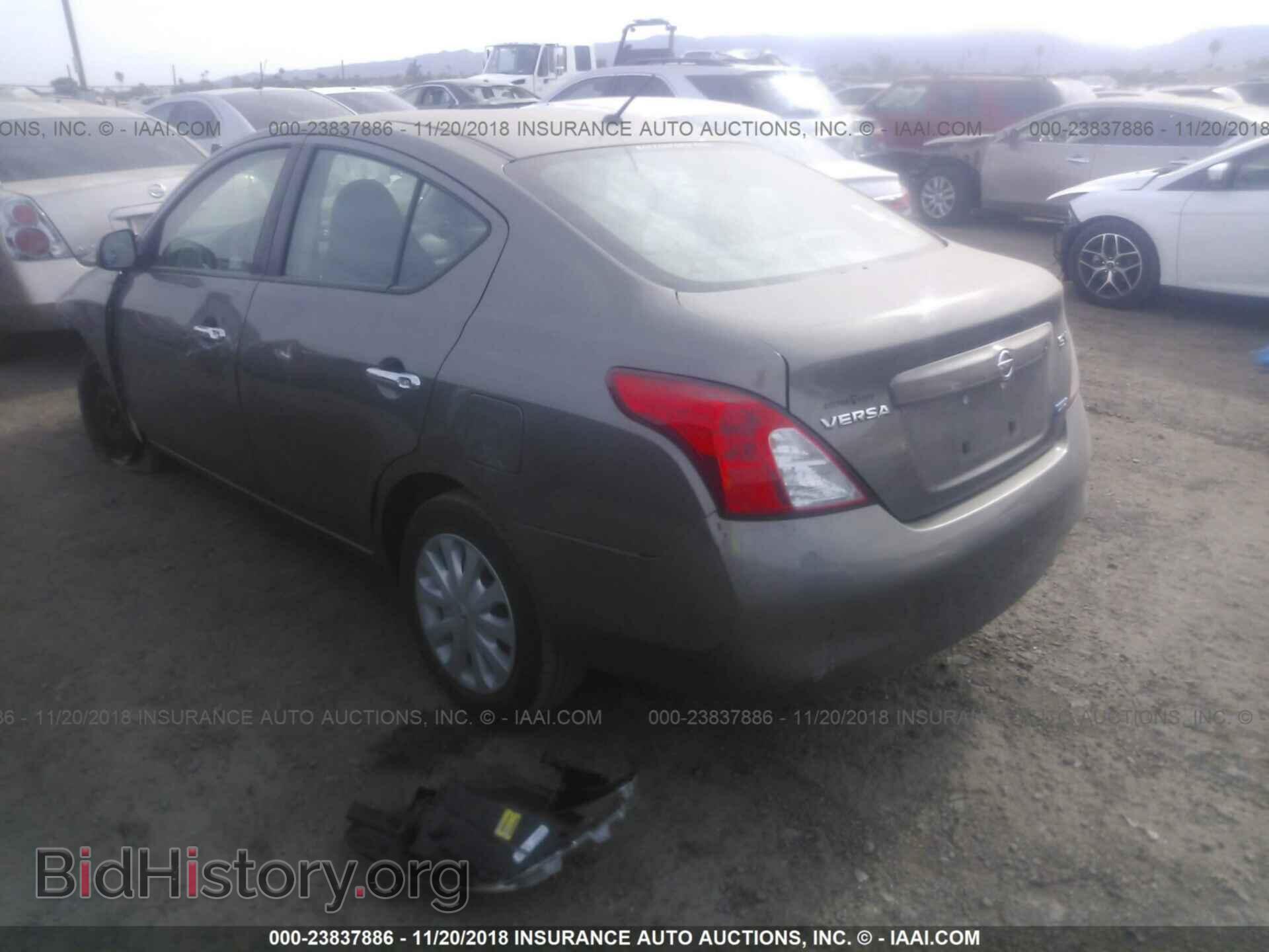 2012 Nissan Versa - VIN: 3N1CN7AP1CL817121 - Фото 3
