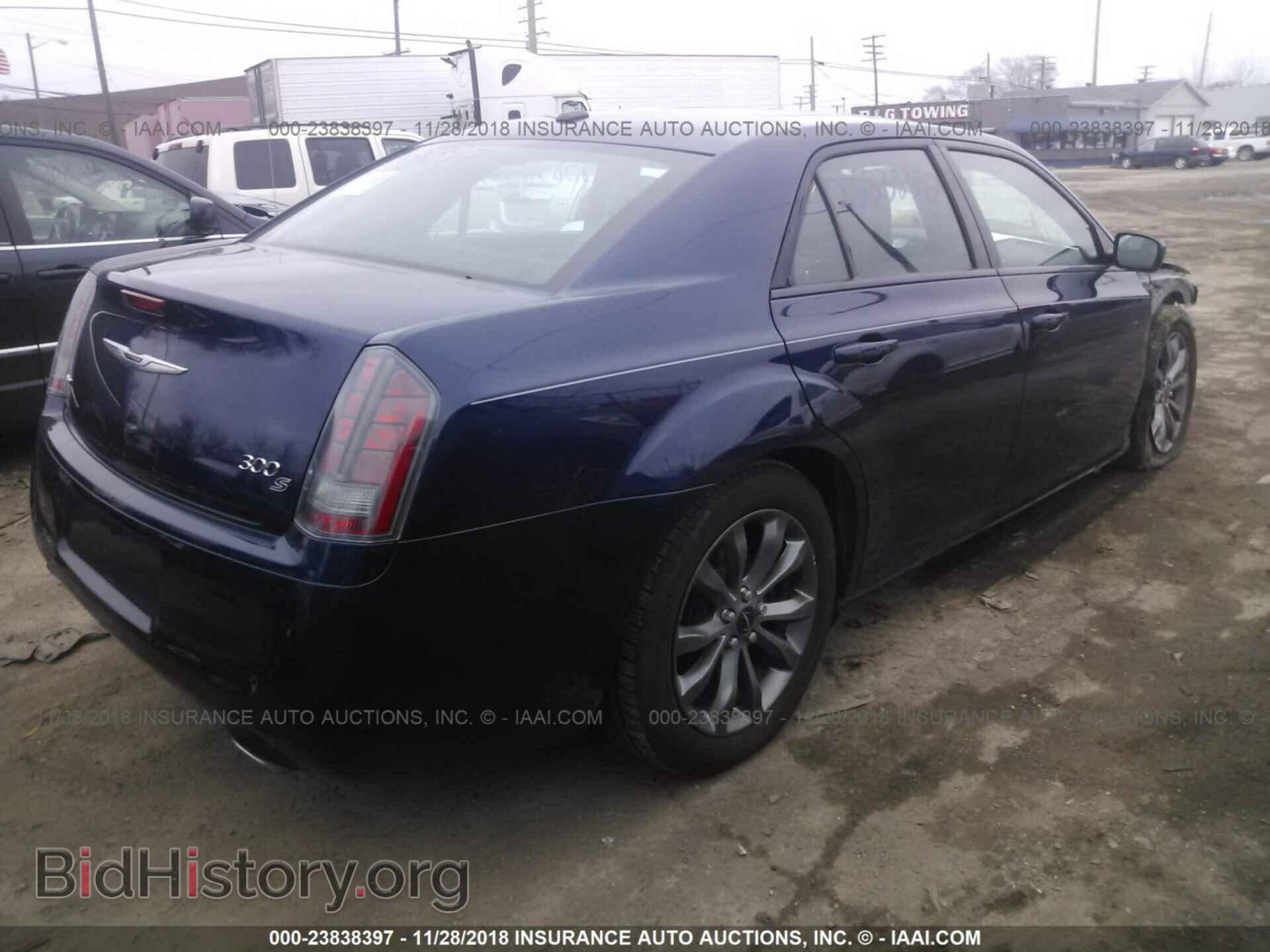 2014 CHRYSLER 300 - VIN: 2C3CCAGG0EH273735 - Фото 4